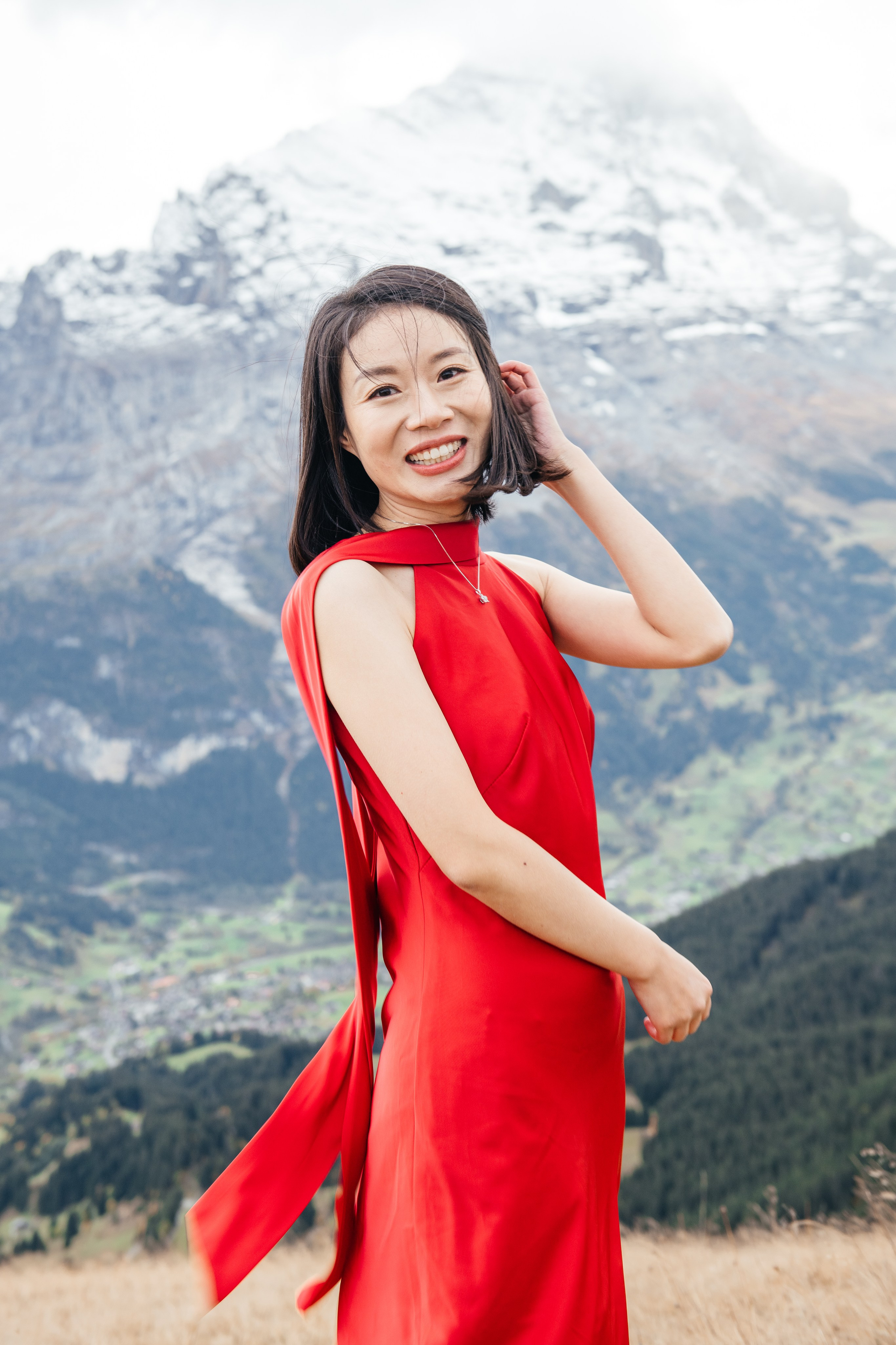 Kaiwen & Xiaoming Grindelwald, Switzerland. I am Elena Altendorfer. Wedding photographer in Zurich and Switzerland