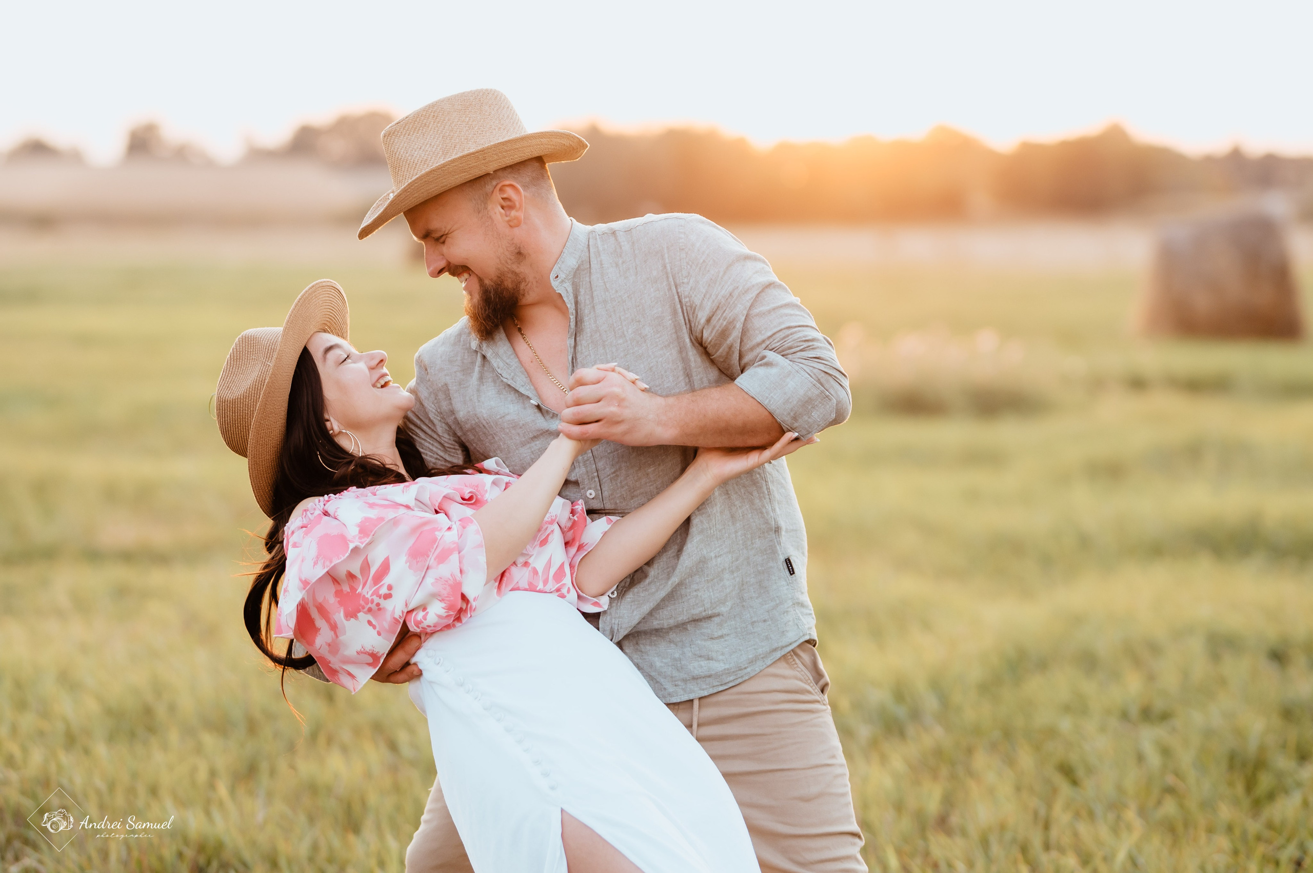 Ema & Vlad. Andrei Samuel – Fotograf București | Evenimente, Studio, Imobiliare, Produs