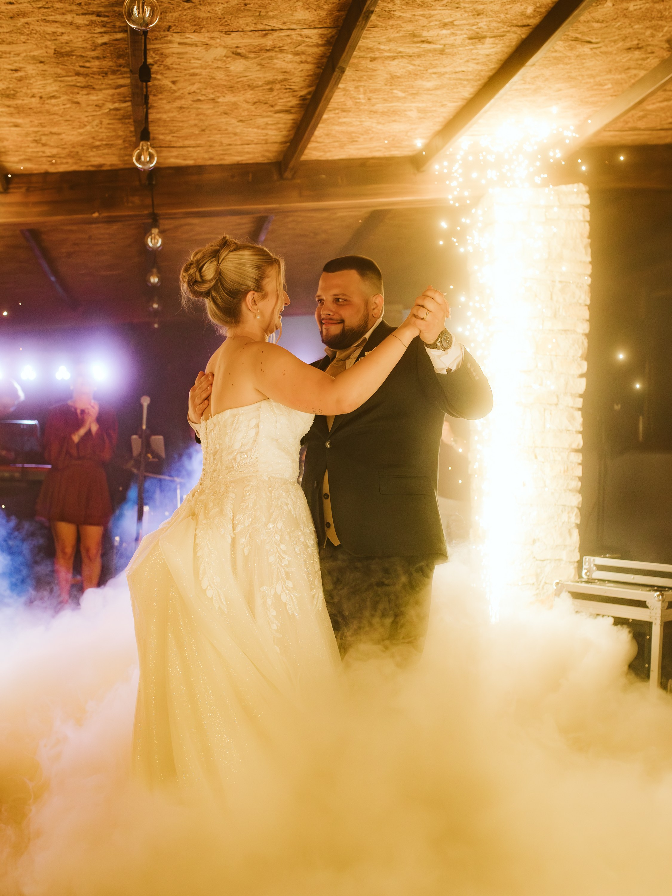 Weddings. Capturedwell
