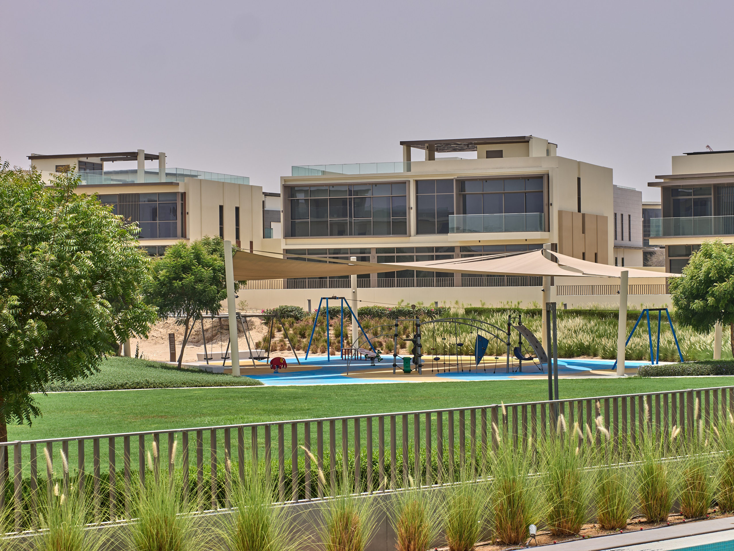 Real Estate Photography in Dubai — Interior & Villa Photos for Bayut, Airbnb, Property Finder. Hotel Photographer in Dubai — Interiors & Commercial by Oleg Novikov