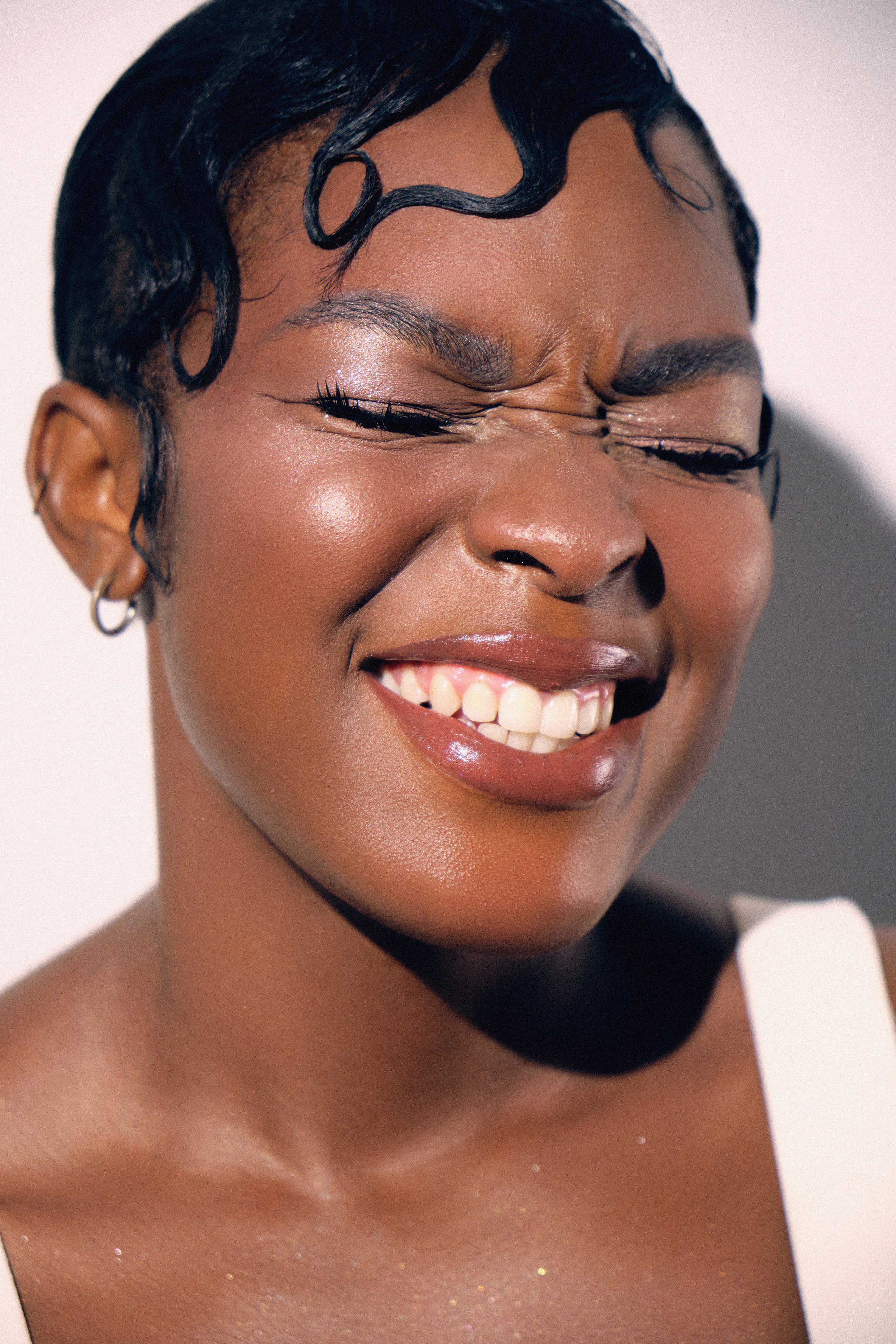 Sio Beauty August'23. Commercial fashion photographer based in Turkey and Europe