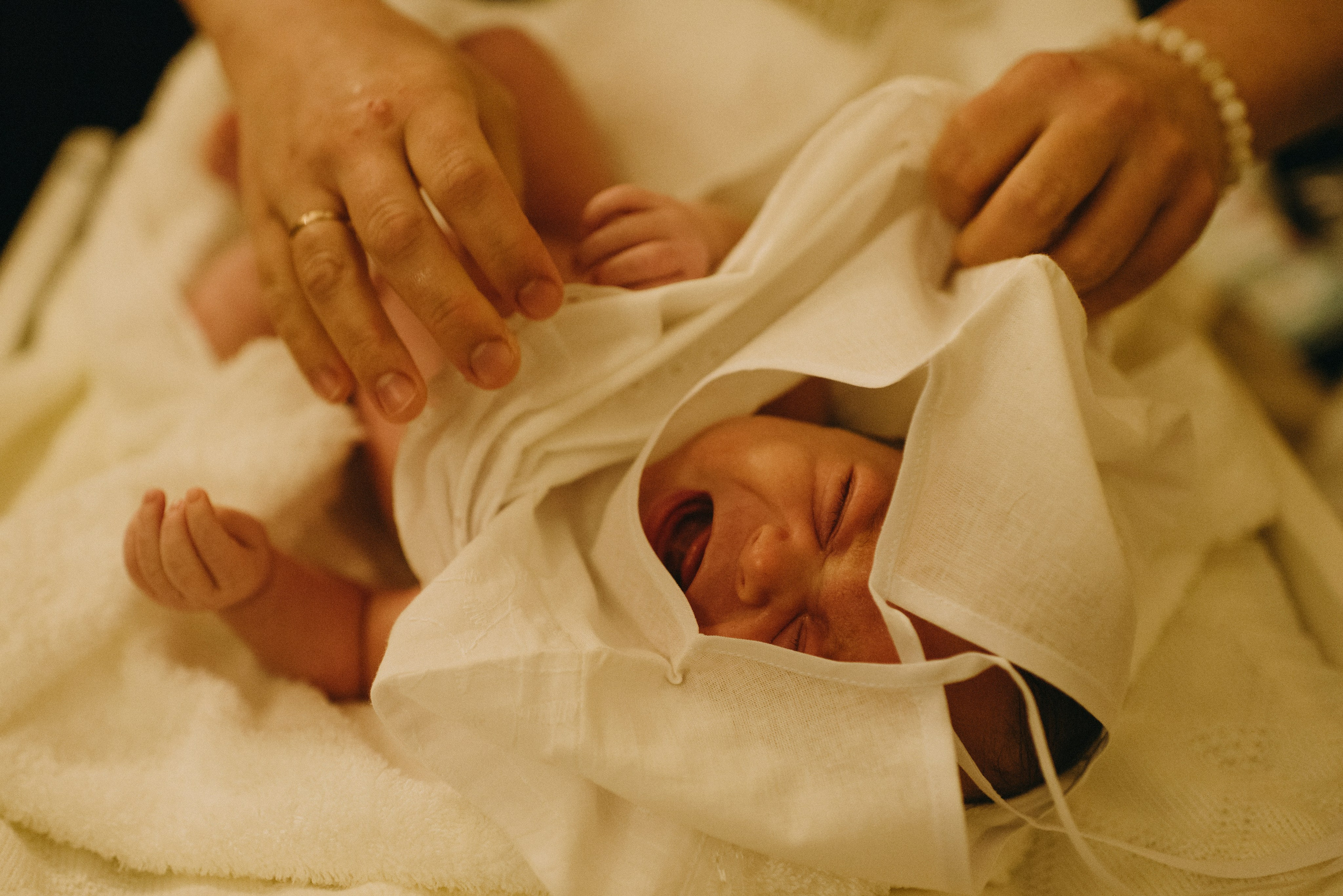 Luka. Polina Sobol — family & documentary photographer in Bern. Outdoor & urban photo sessions for families, kids and couples