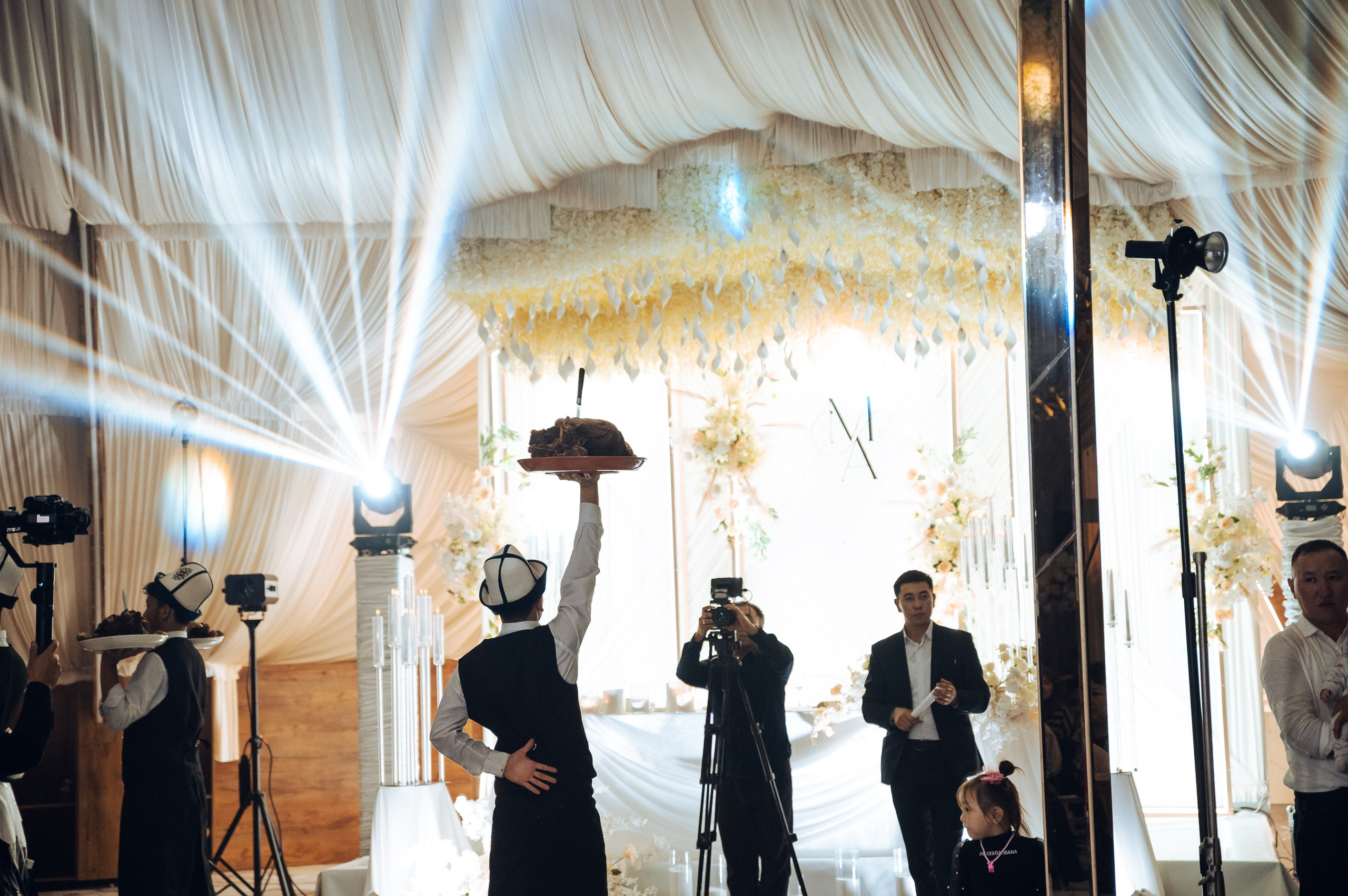 MAHMUD & AIDAI. Фотограф в Бишкеке Андрей Кавешников