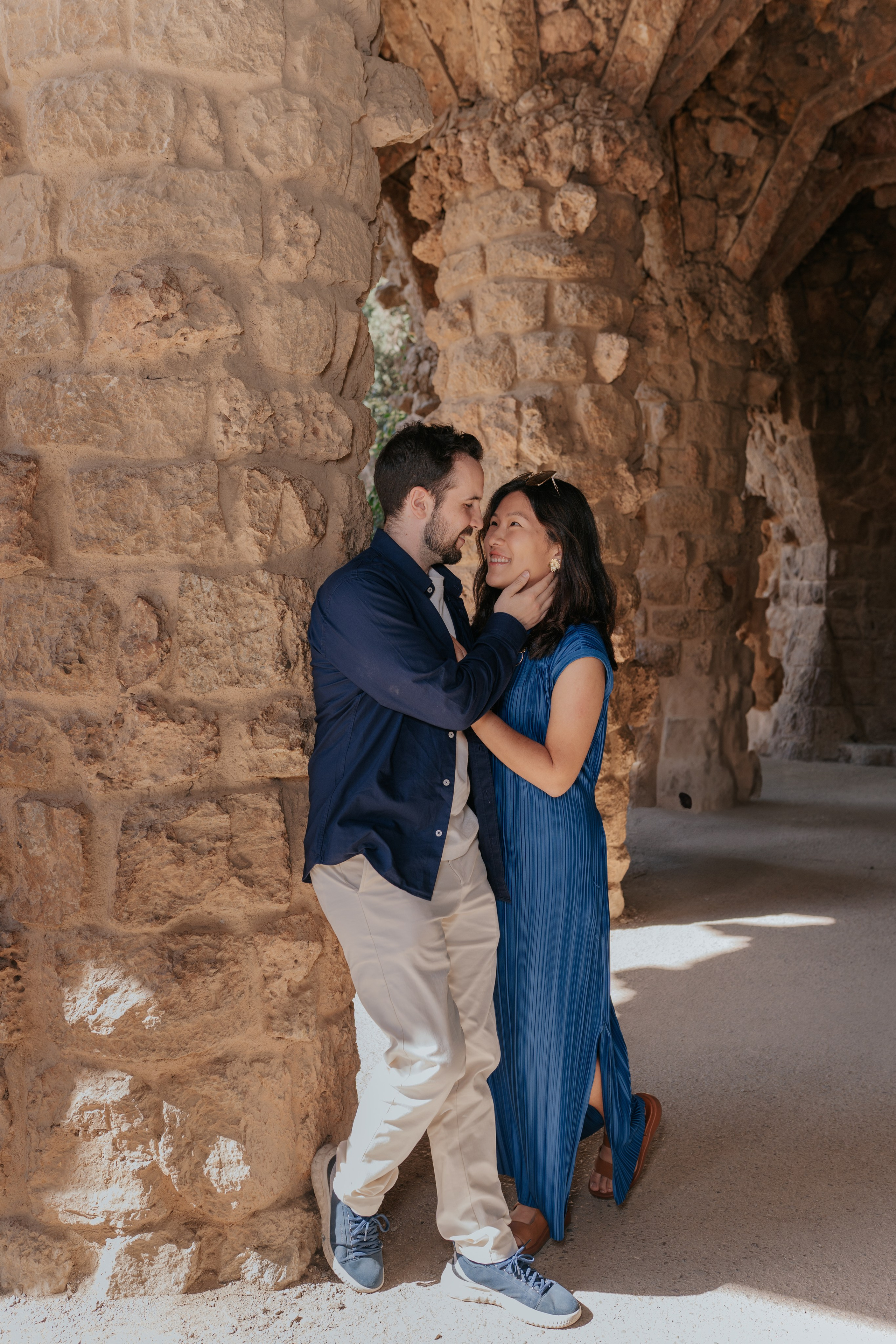 What to Wear for a Summer Family Photoshoot in Barcelona. DiaFoto — Wow Photographer in Barcelona | Premium Barcelona Photoshoot Experience