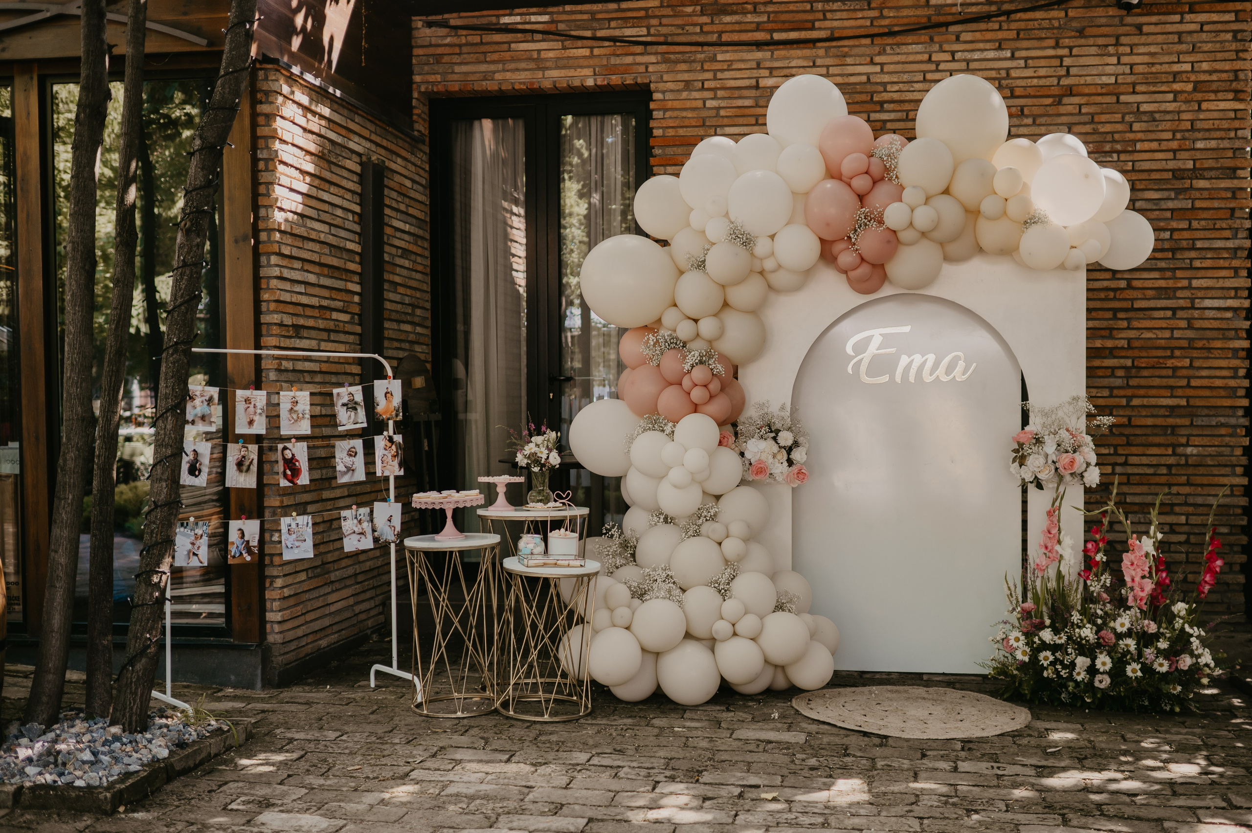 Emin prvi. Ana Sladojevic