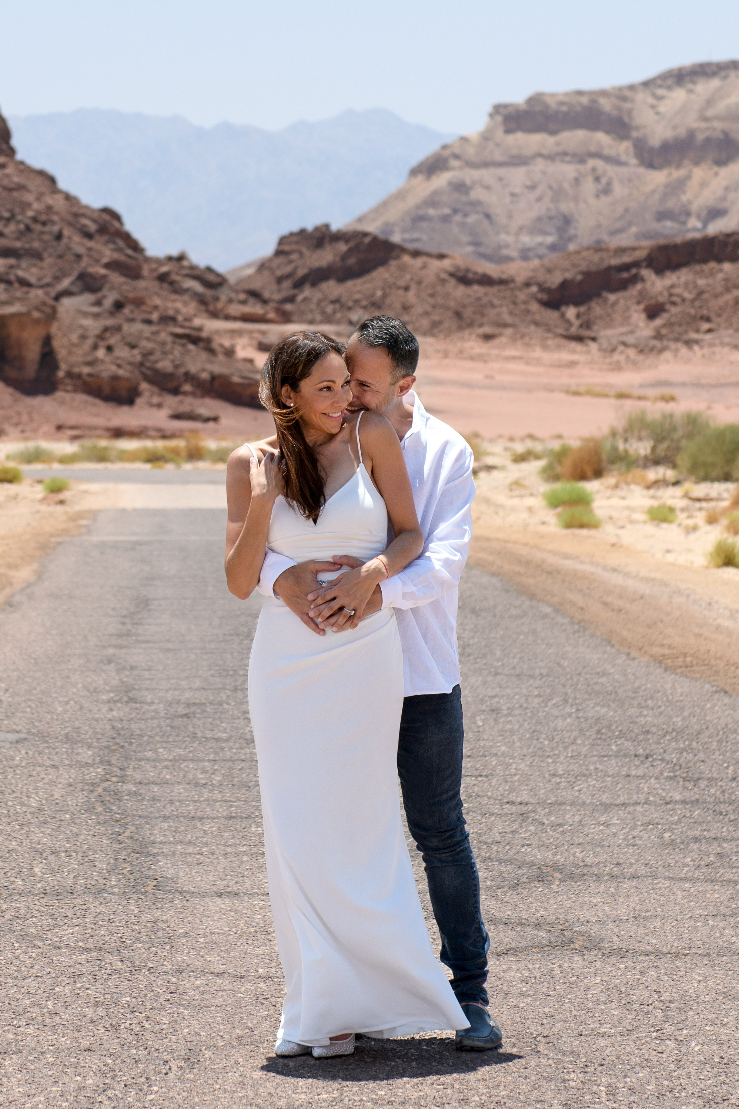 Wedding in the Timna park for Guy & Jodie. Family children pregnancy love stories photographer in Eilat Israel Olga Amchislavsky