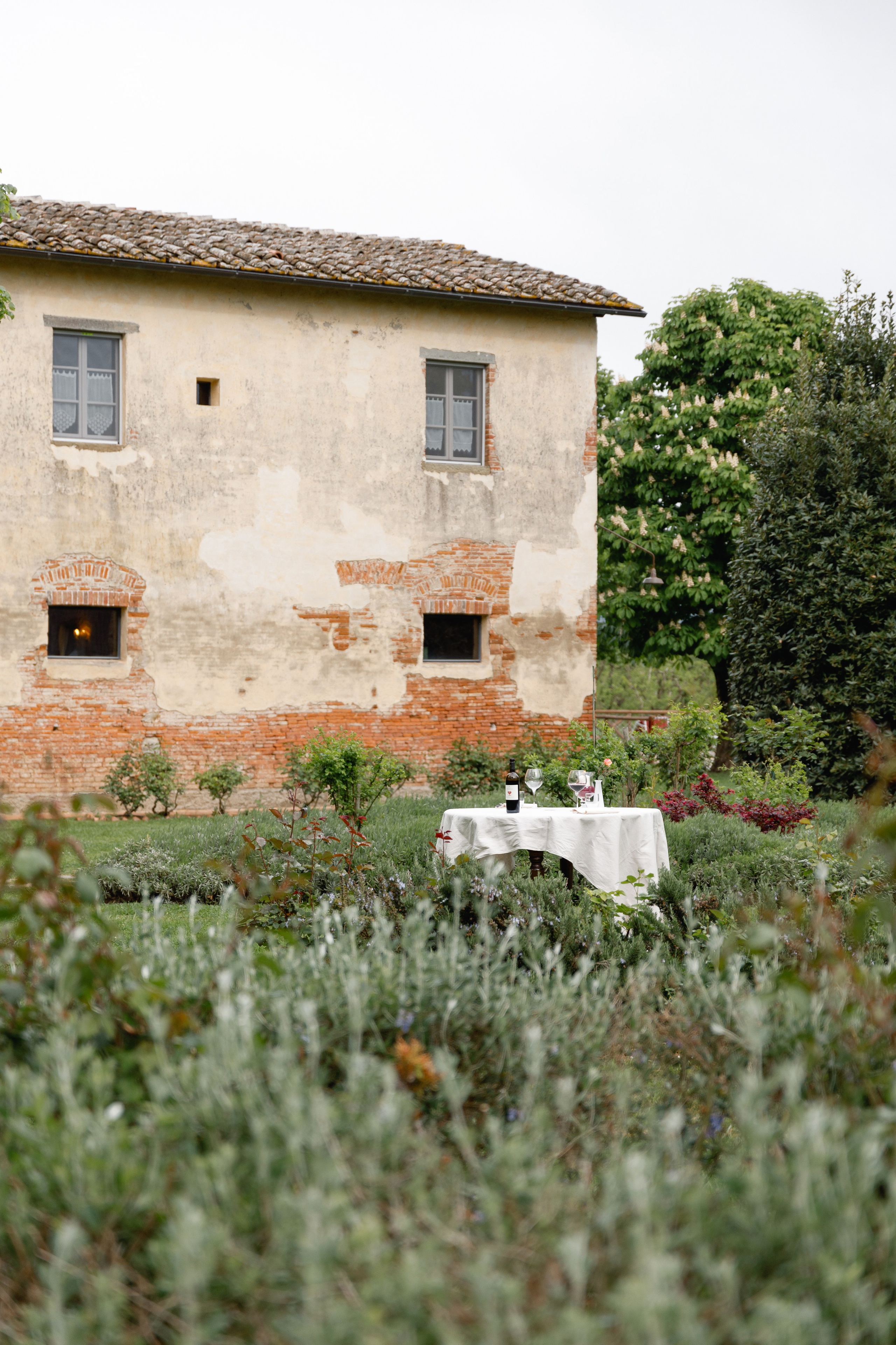 Wedding photographer Italy Rome, Tuscany, Lake Como, Sicily, Puglia. Wedding Photographer Rome Tuscany Como Sicily Puglia Amalfy Italy- Oksana Savenchuk