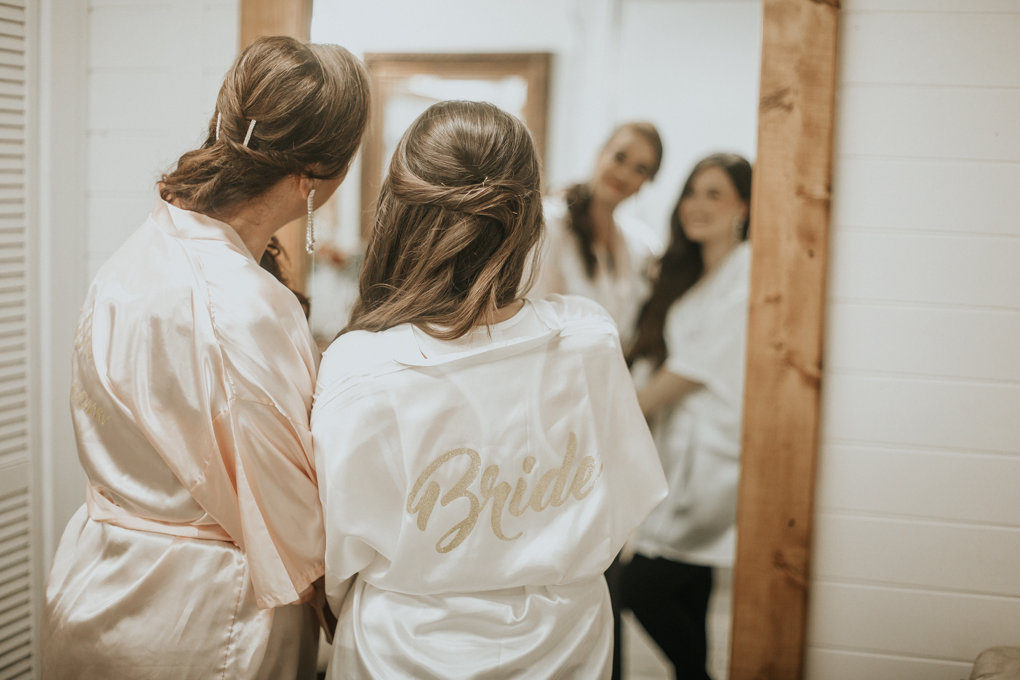 Wedding on the ranch. My name is Kate and I am family and wedding photographer