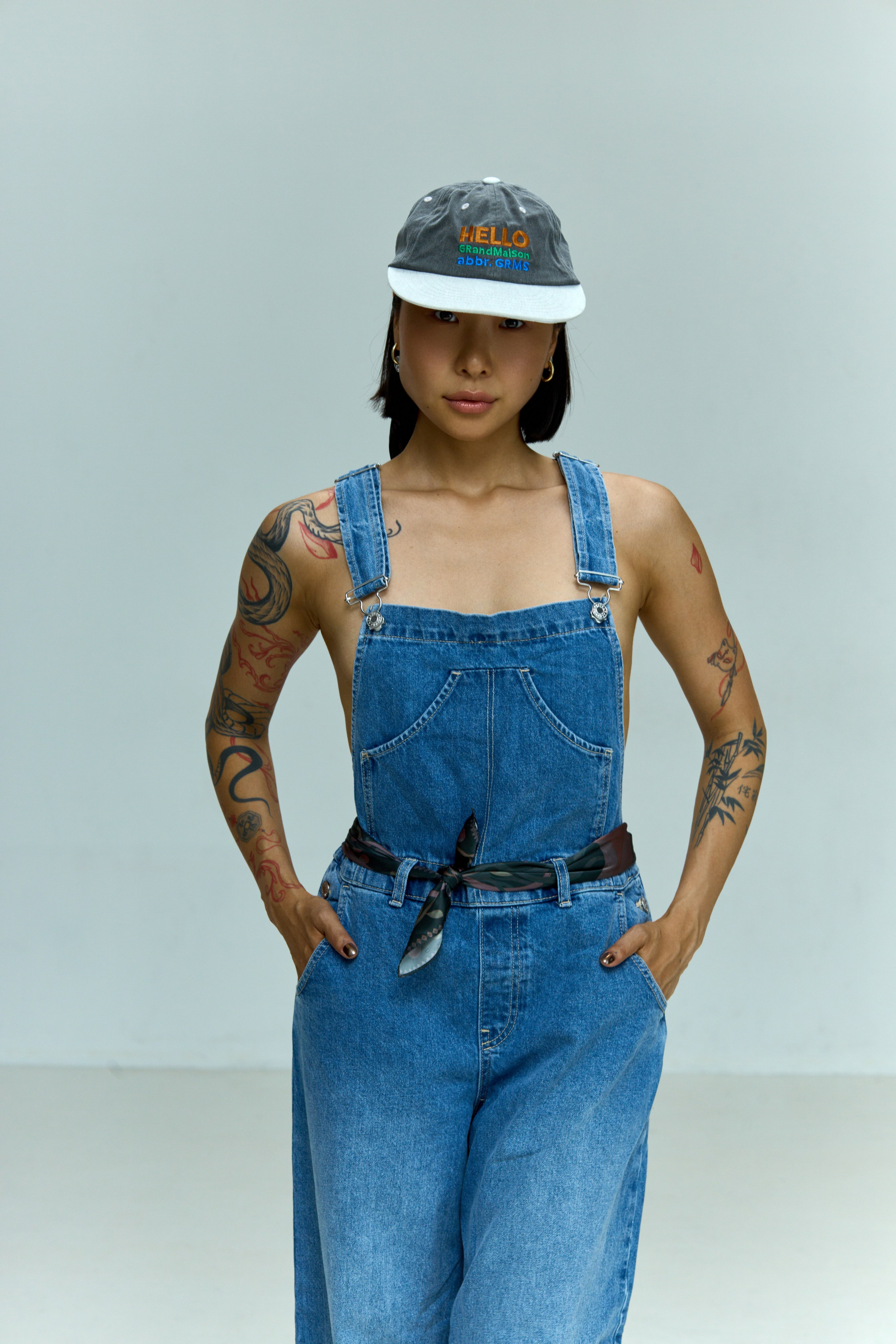 ПЛАТОК ОТ ИРИНА И ОЛЬГА ЕРТАХАНОВЫ. Фотостудия рекламной, коммерческой съемки в Улан-Удэ