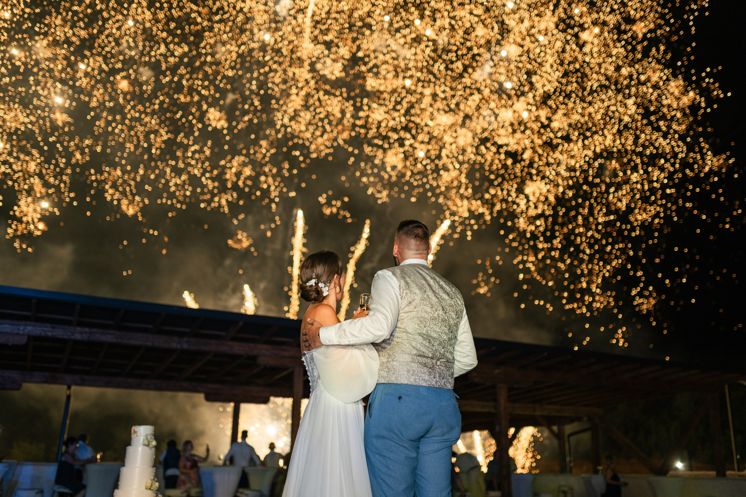 M&D|Between City Lights and Hidden Oasis. Black Sheep Produkcija| Wedding Photography and Wedding Films, based in Kragujevac, Europe / Fotograf i videograf, Kragujevac, Srbija