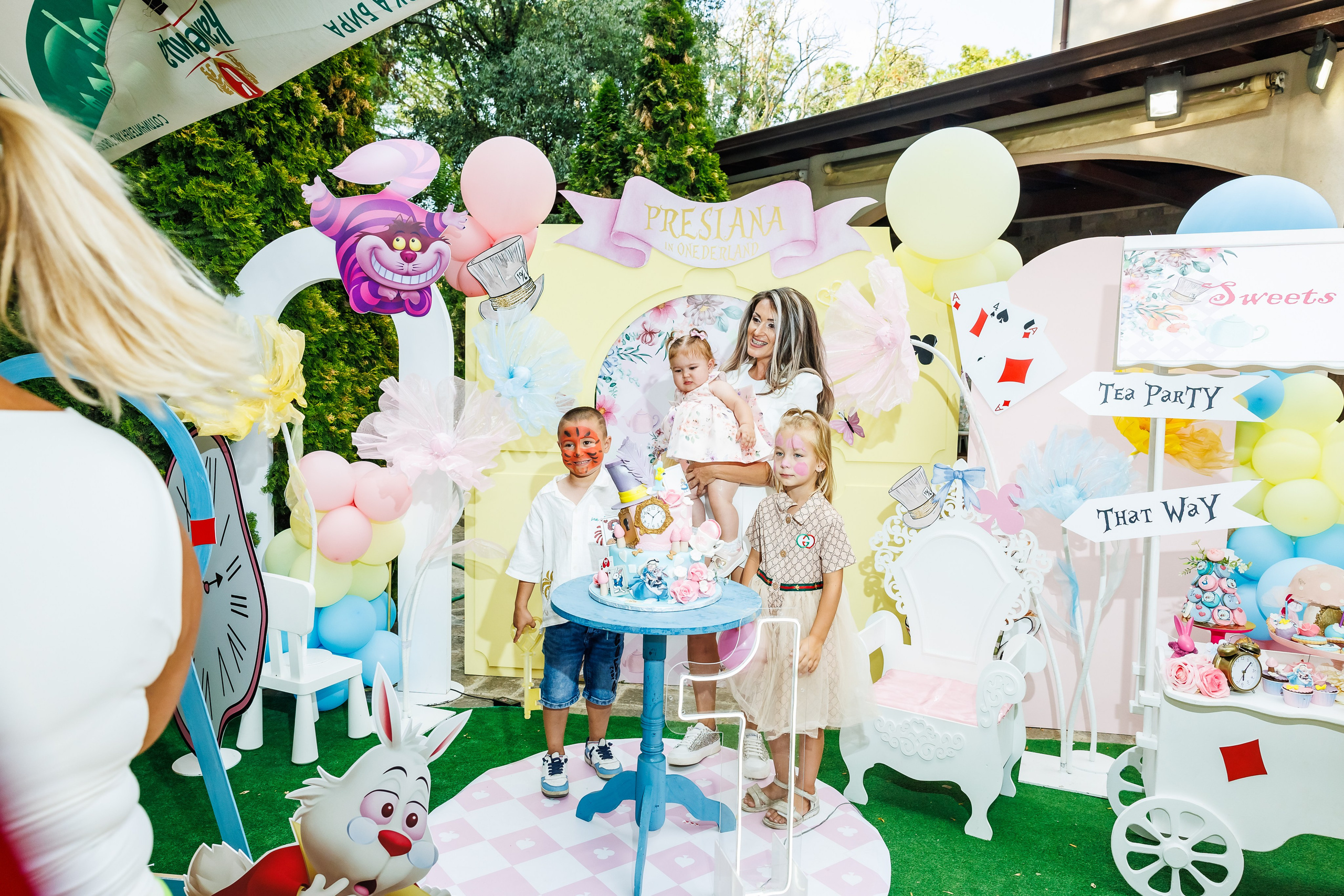 Честит 1 Рожден Ден. Фотограф Ирина Йотова