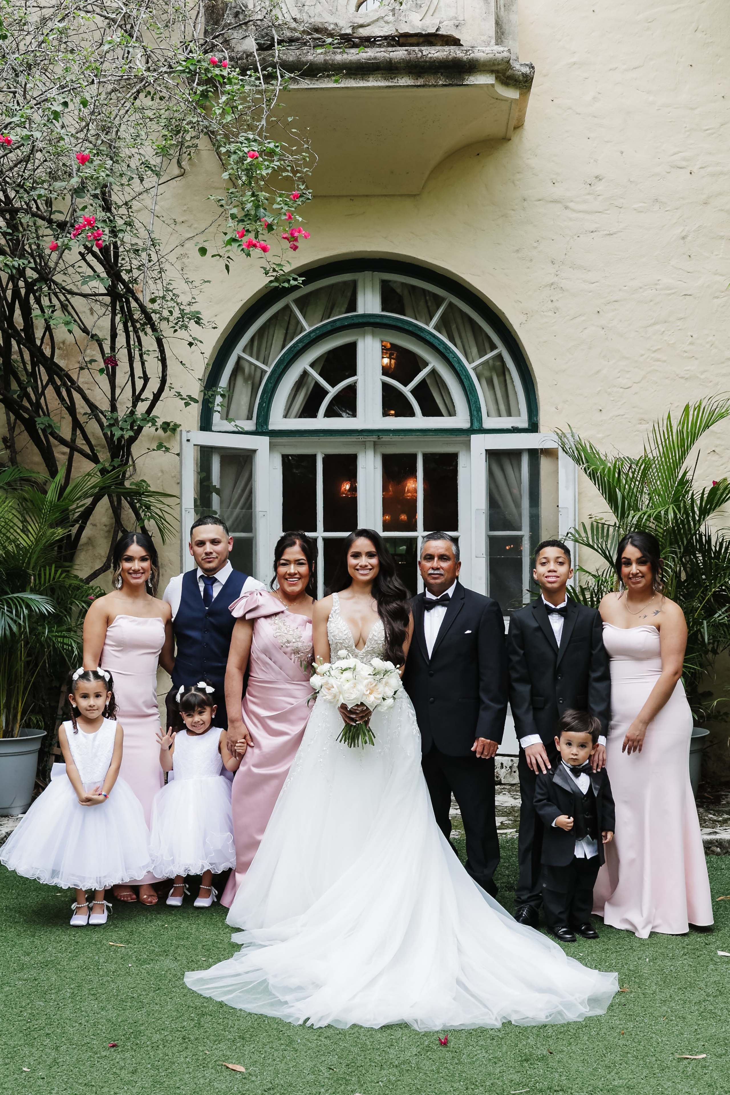 Classic Elegance Meets Modern Love | Martha & Julius at Villa Woodbine. YES I DO PRODUCTION — Wedding photography&videography