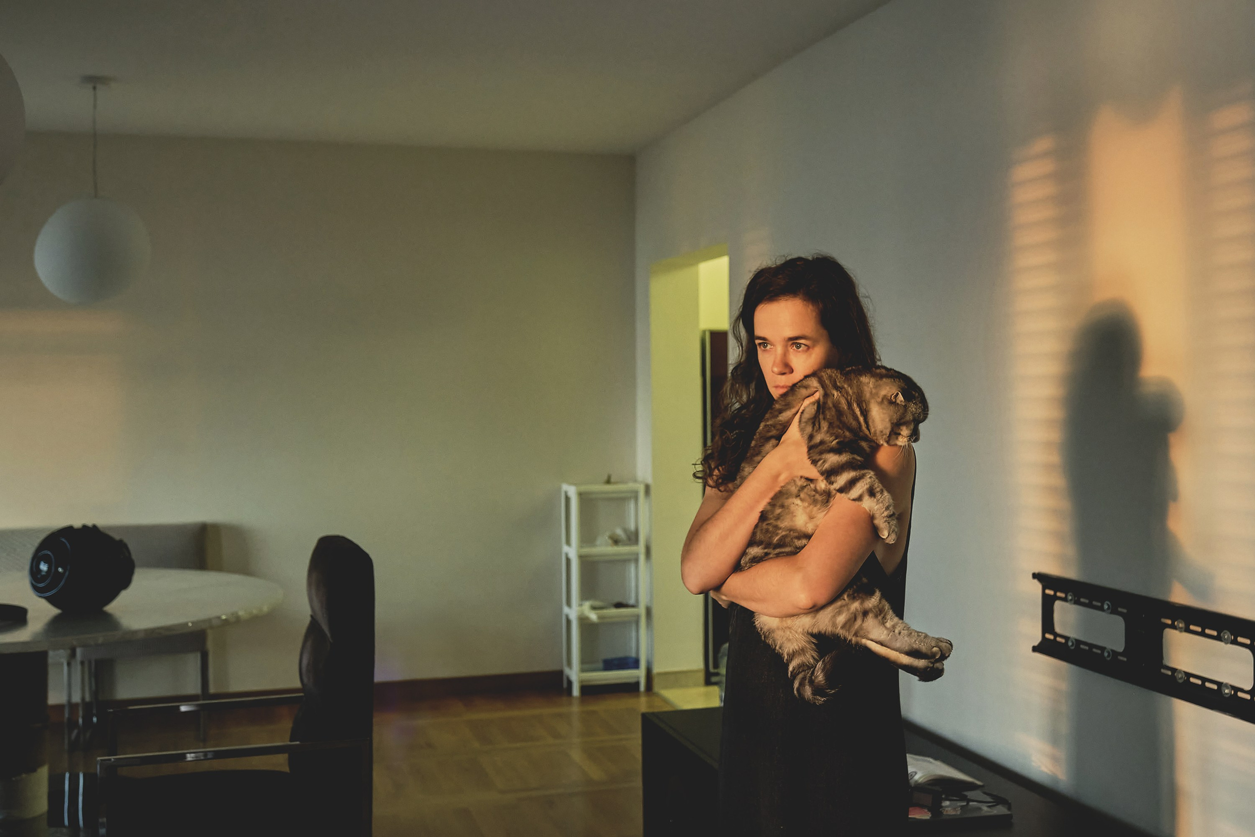 «Ожидание». Евгения. Вдохновляясь творчеством Эдварда Хоппера. Портретный фотограф Алена Новгородцева