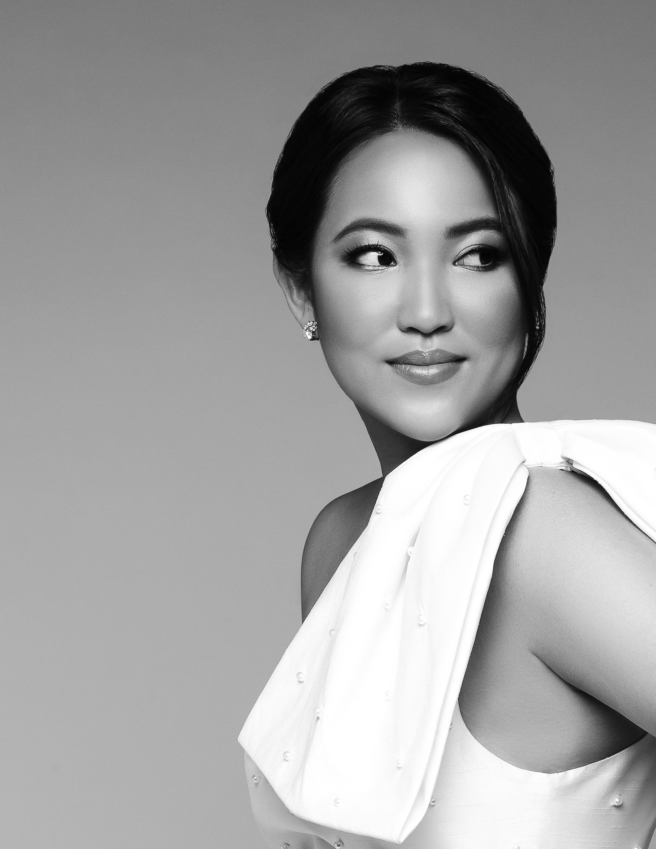 Portraits. Los Angeles maternity, boudoir and family photographer