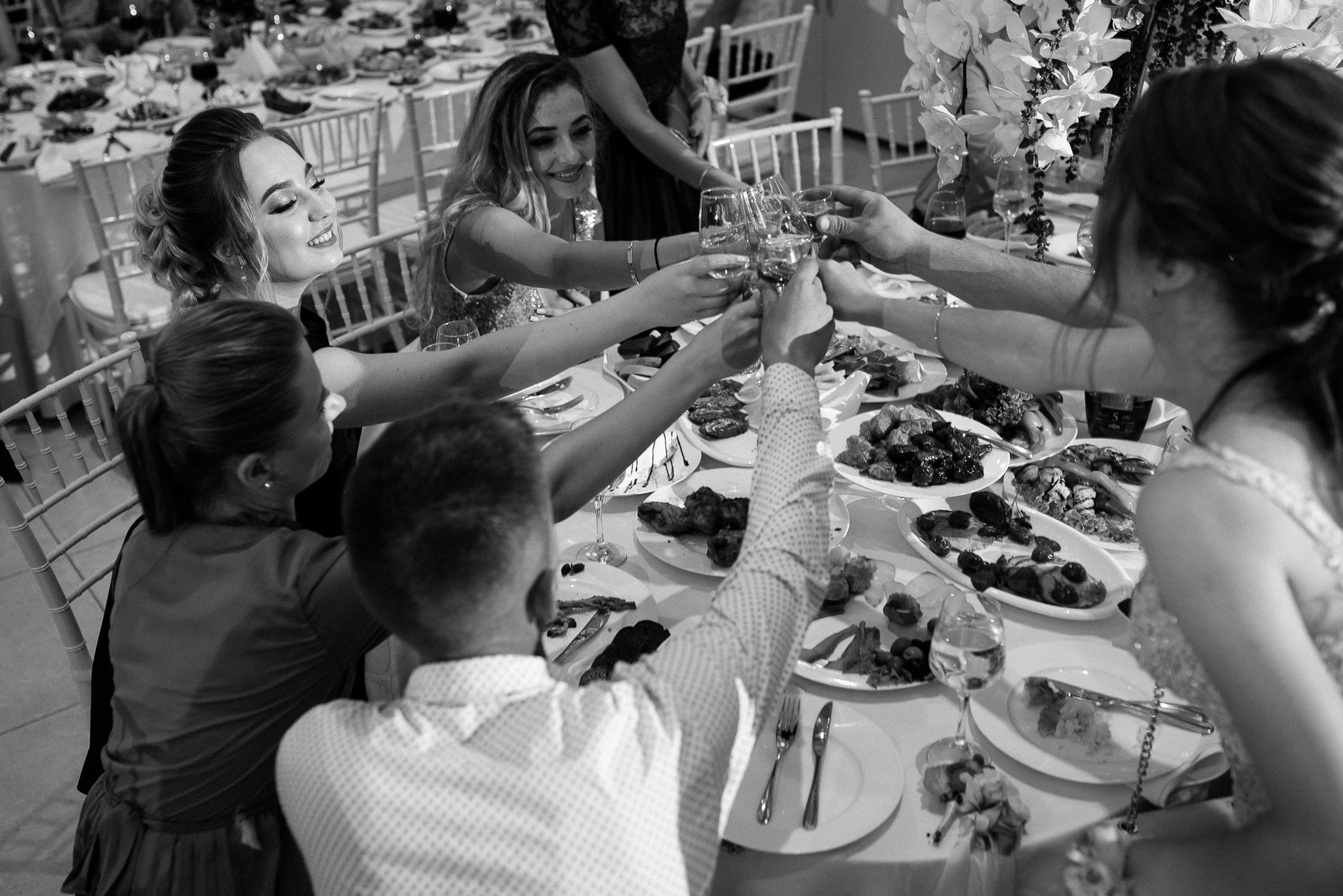 Mihai & Mihaela. Fotograf de nuntă și de familie — Dinu Bargan