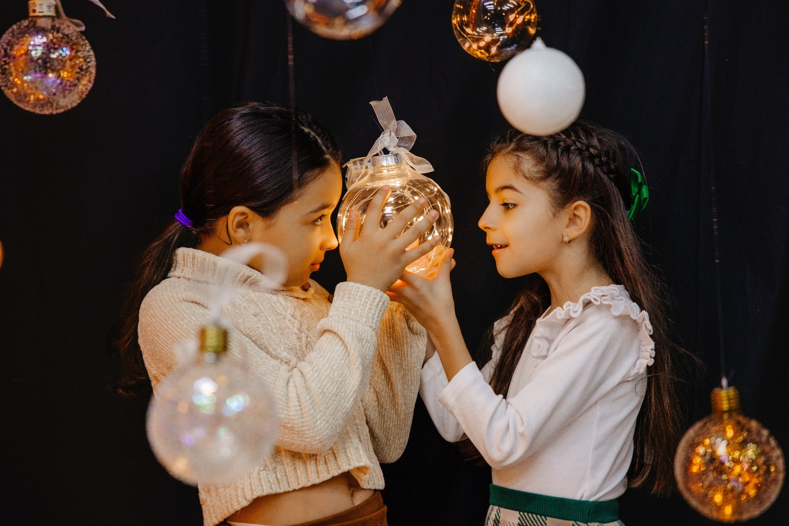 Sedinta foto Craciun Familia Belea. Fotograf și Videograf Nuntă & Evenimente | Pixtory - Constanta