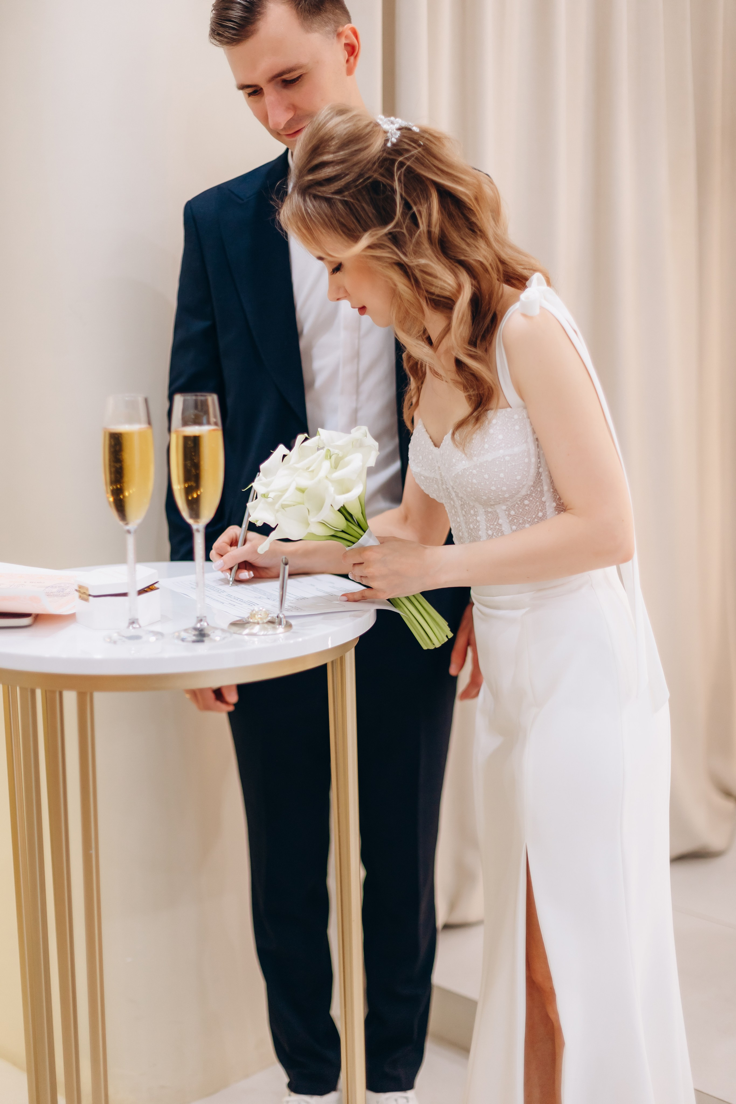 Anastasia & Alex. Wedding and Family Photograph