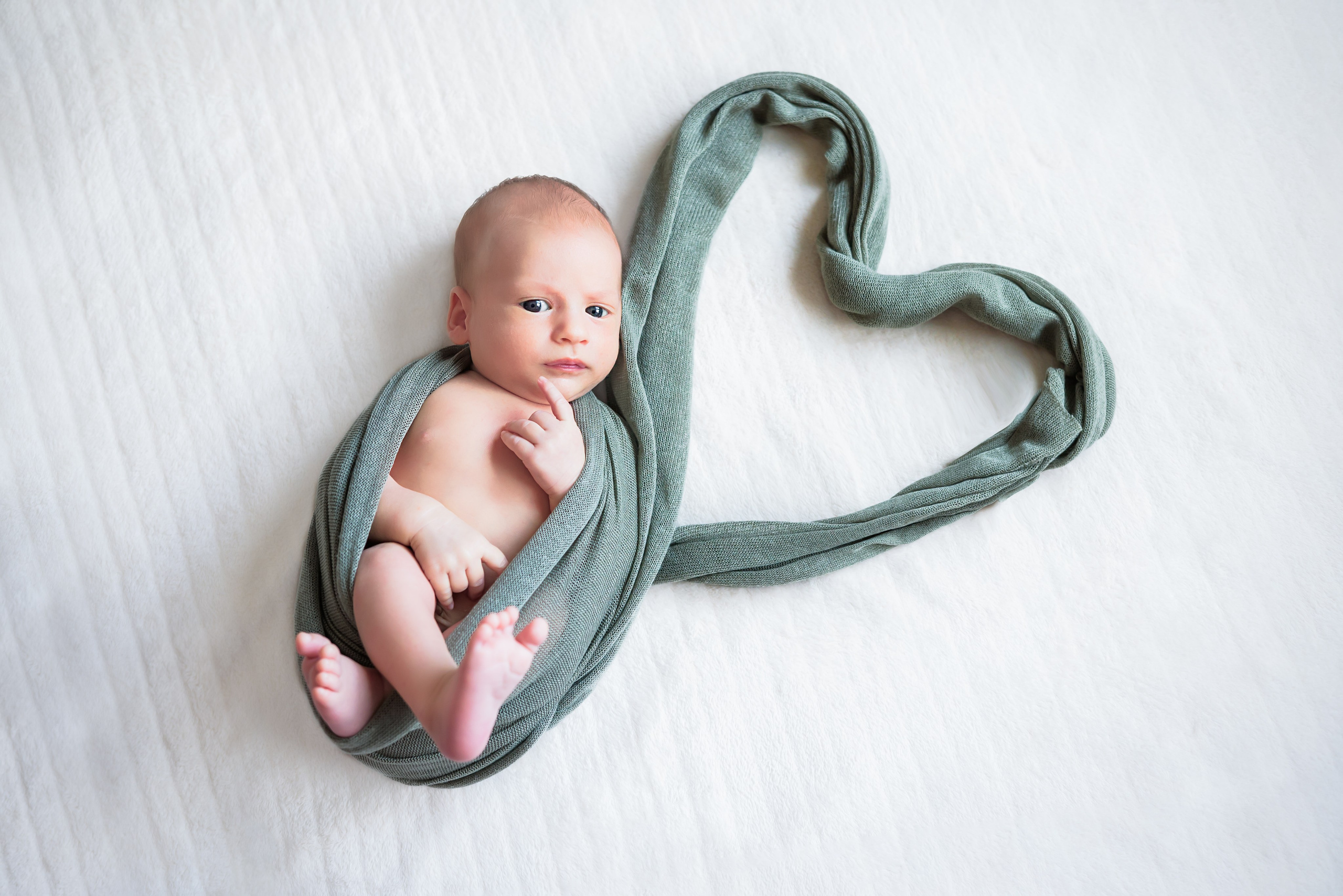 Andreea Ivan art- Fotograf Constanta, Fotograf de nunta, botez, sedinte foto cu tematica, portret. Andreea Ivan art-Fotograf Constanta, Fotograf profesionist Constanta, Fotograf de nunta Constanta, botez, sedinte foto cu tematica, portret