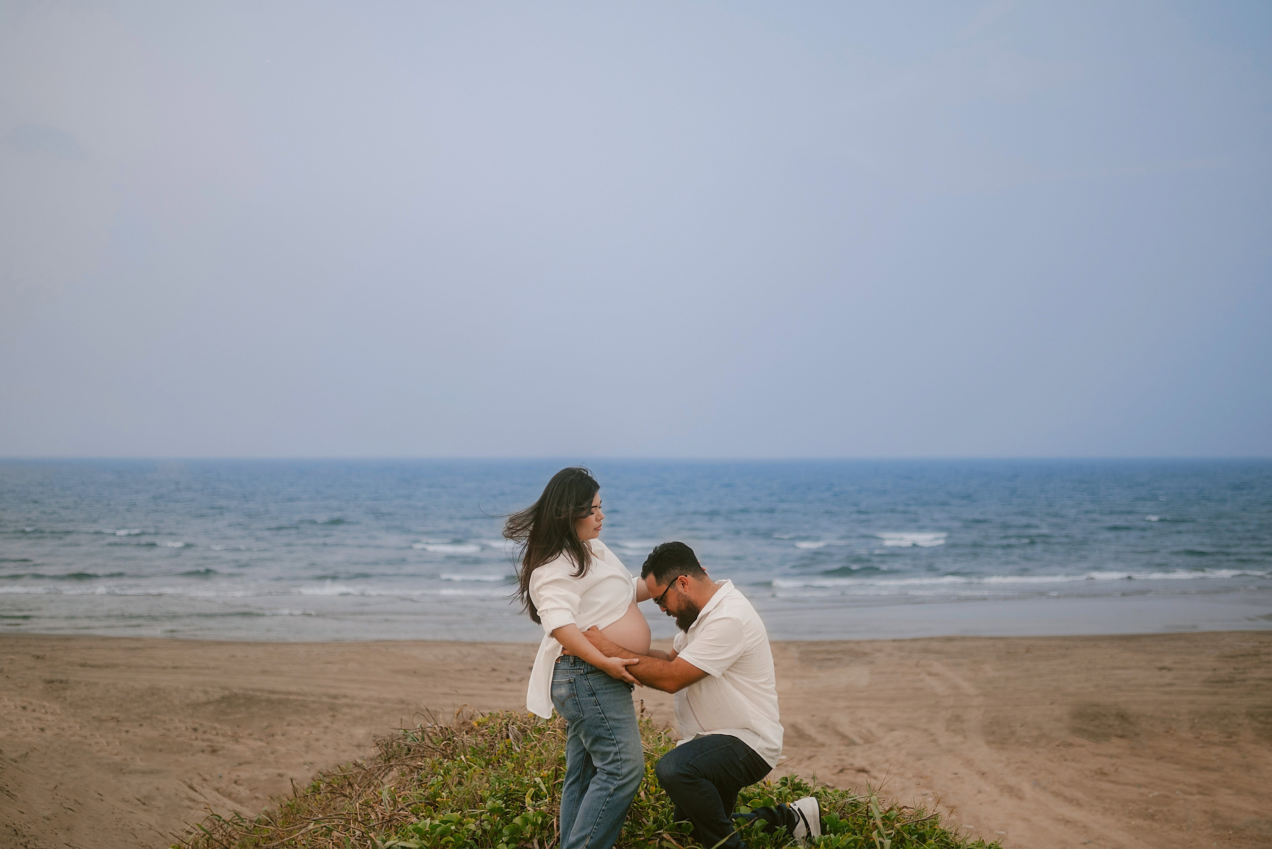 Maternity Pregnancy Session  Sesión embarazo Carlos RaGo Fotografía Fotografía documental de maternidad 