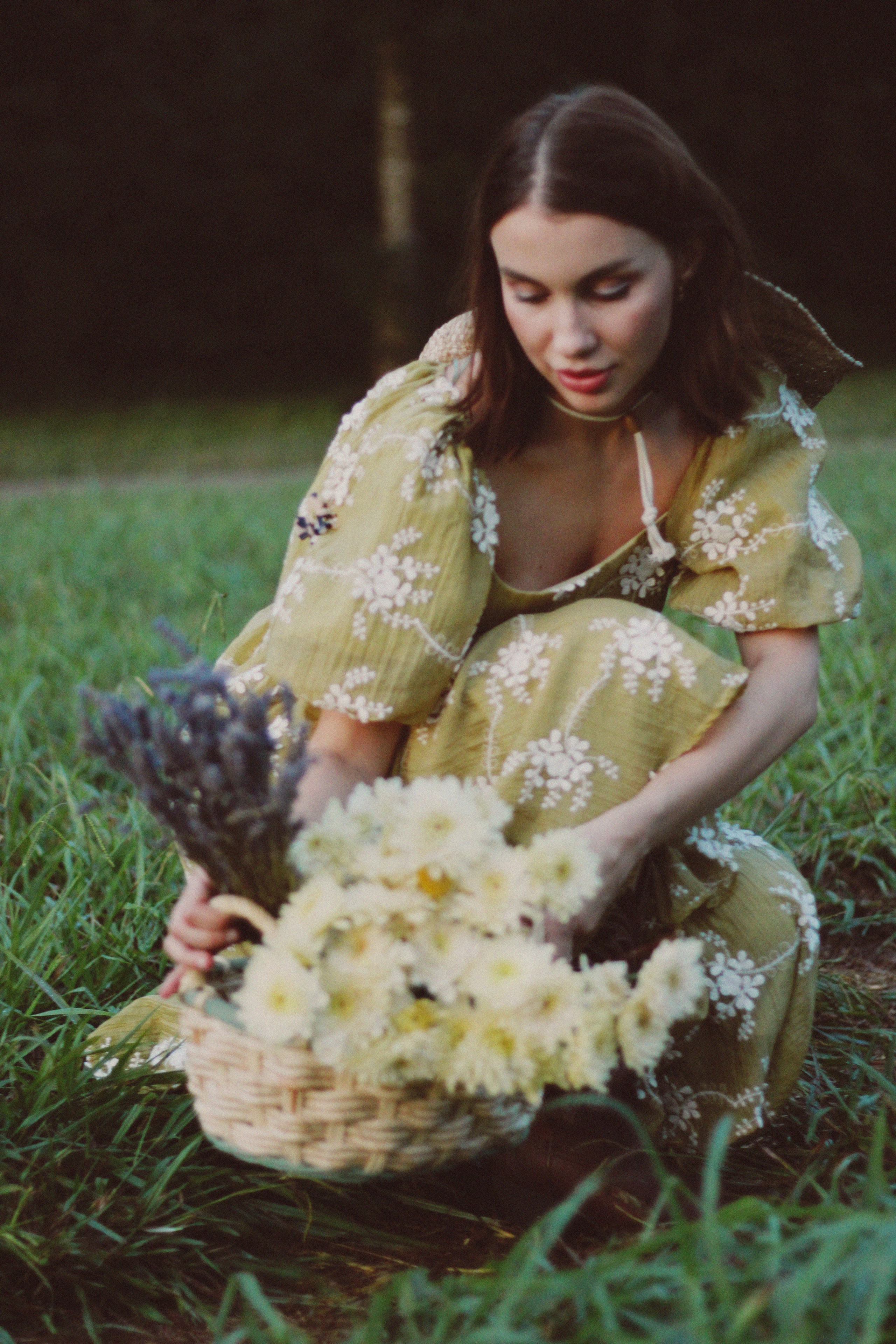 Countryside cowgirl-style portrait photoshoot. Lana Petrychenko — Portrait & Family Photographer. Valencia, Spain