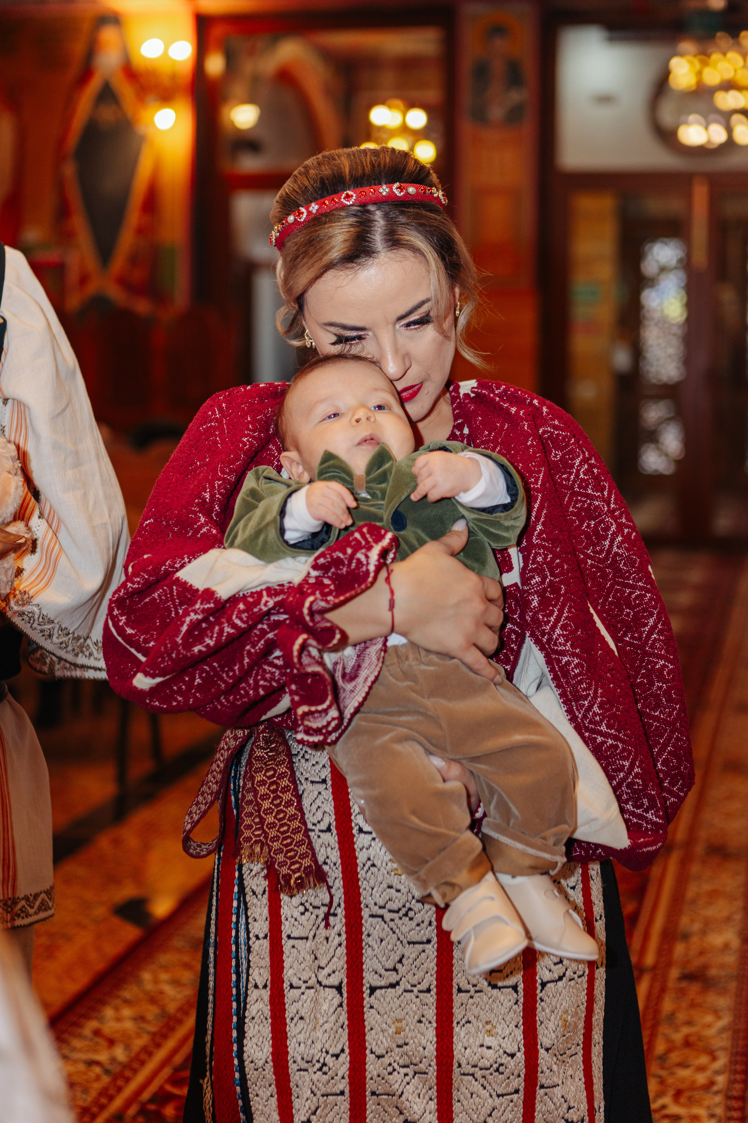 Botezul micuțului Matteo. Cristina Andronache fotograf Brașov fotograf de familie fotograf de nunta Brașov