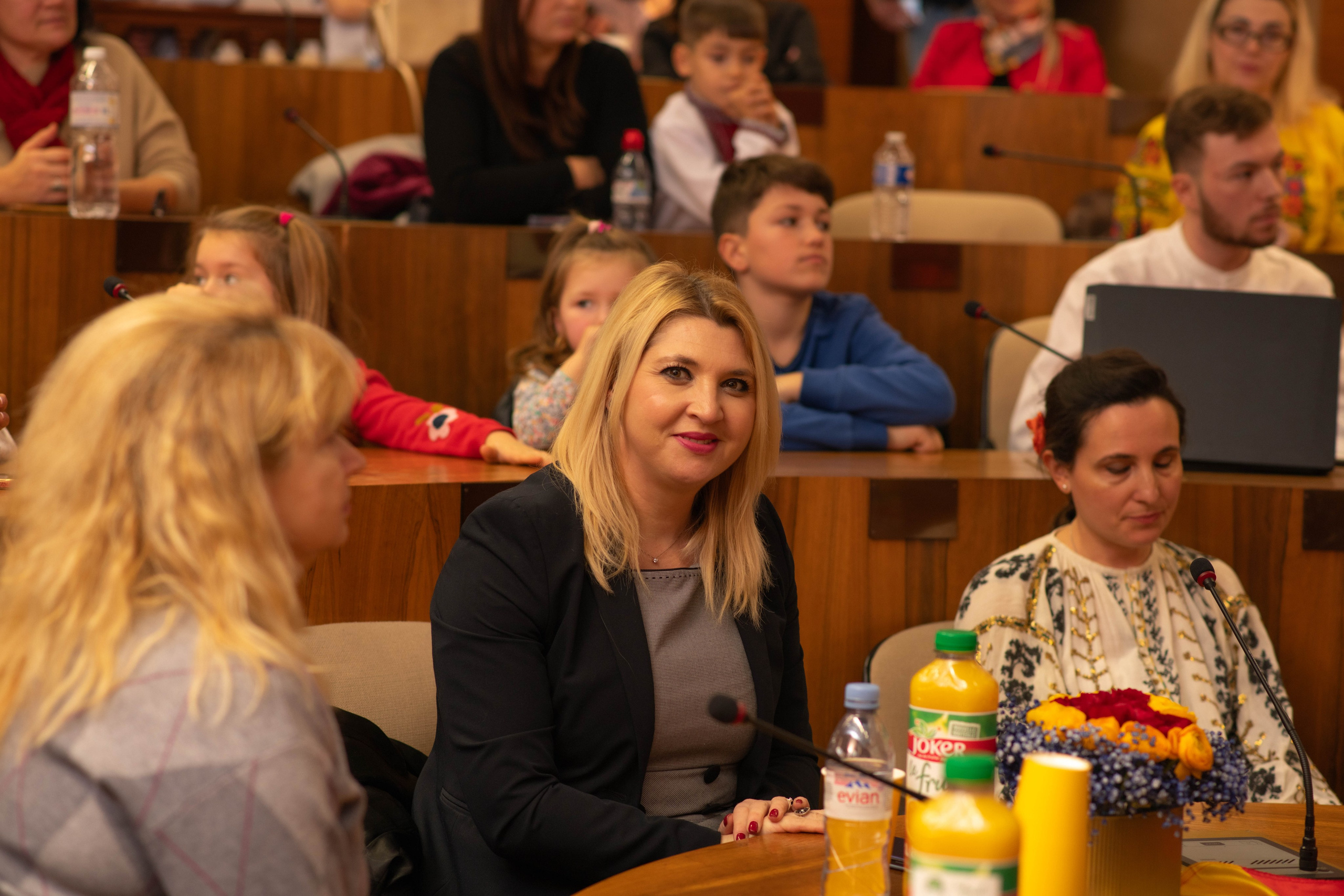 Dor de casa, proiect initiat alaturi de Ambasada Romaniei din Paris