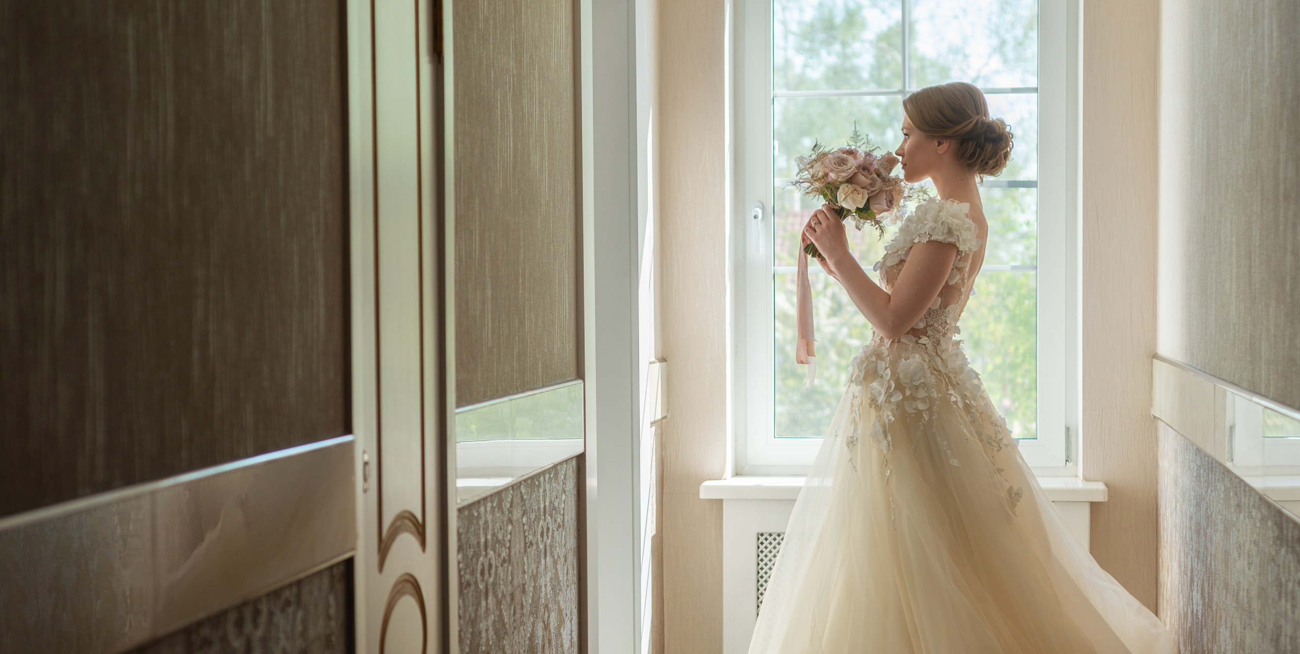 Photographer in Lisbon Elena Lialina