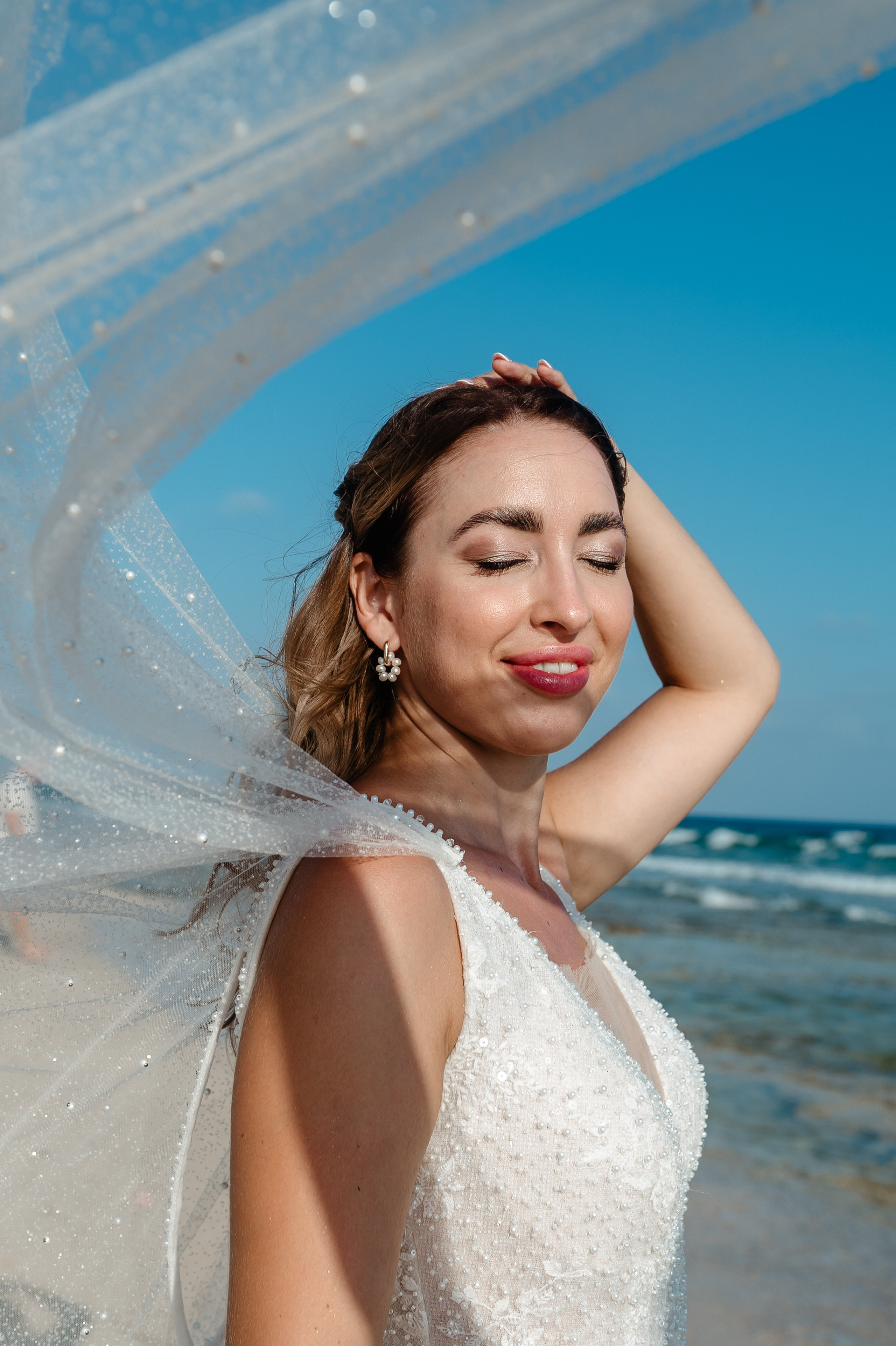 Siren’s ceremony. AdrianOltean.wfolio.pro