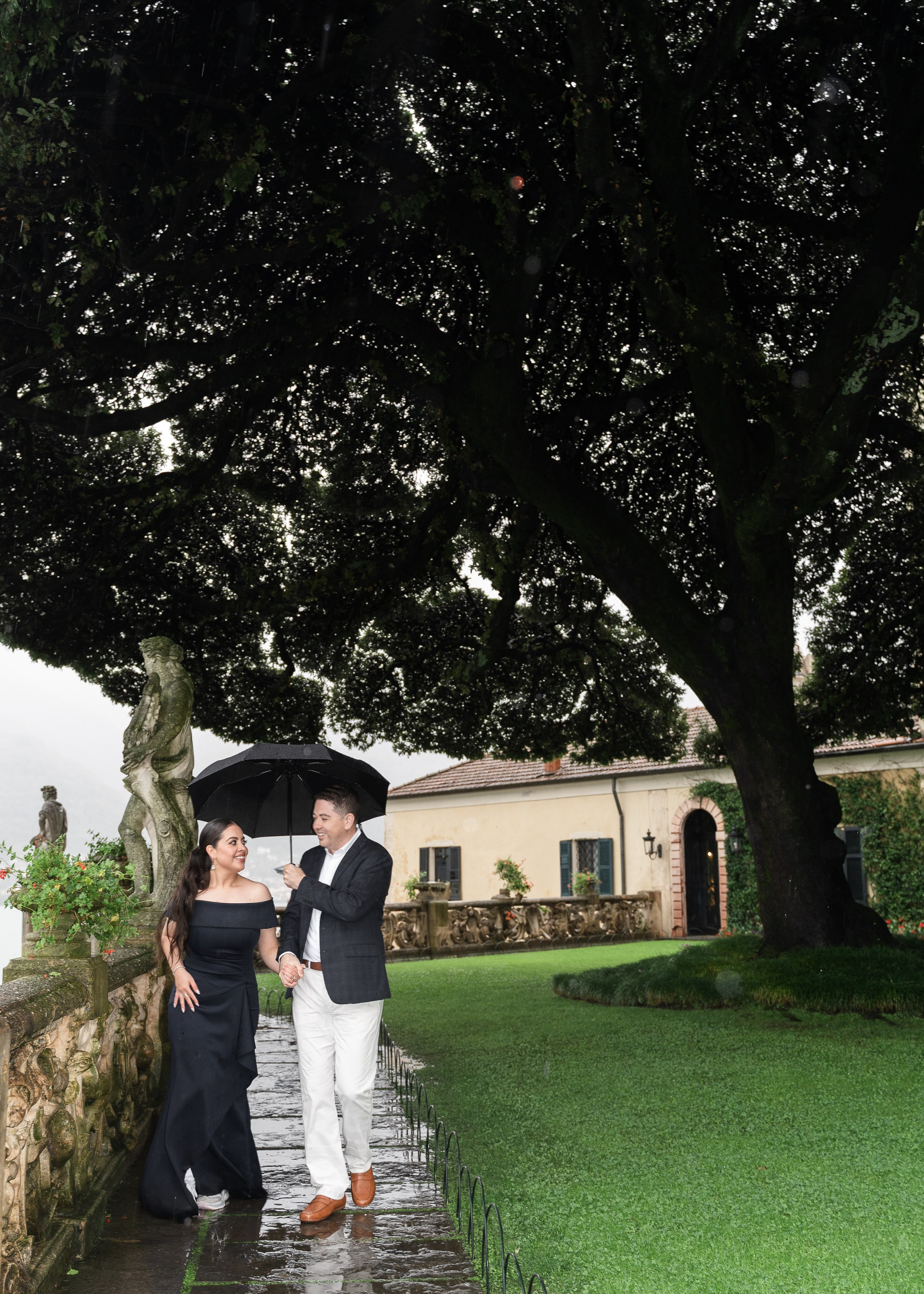 Villa Balbianello Engagement Photoshoot. Proposal Photographer in Lake Como