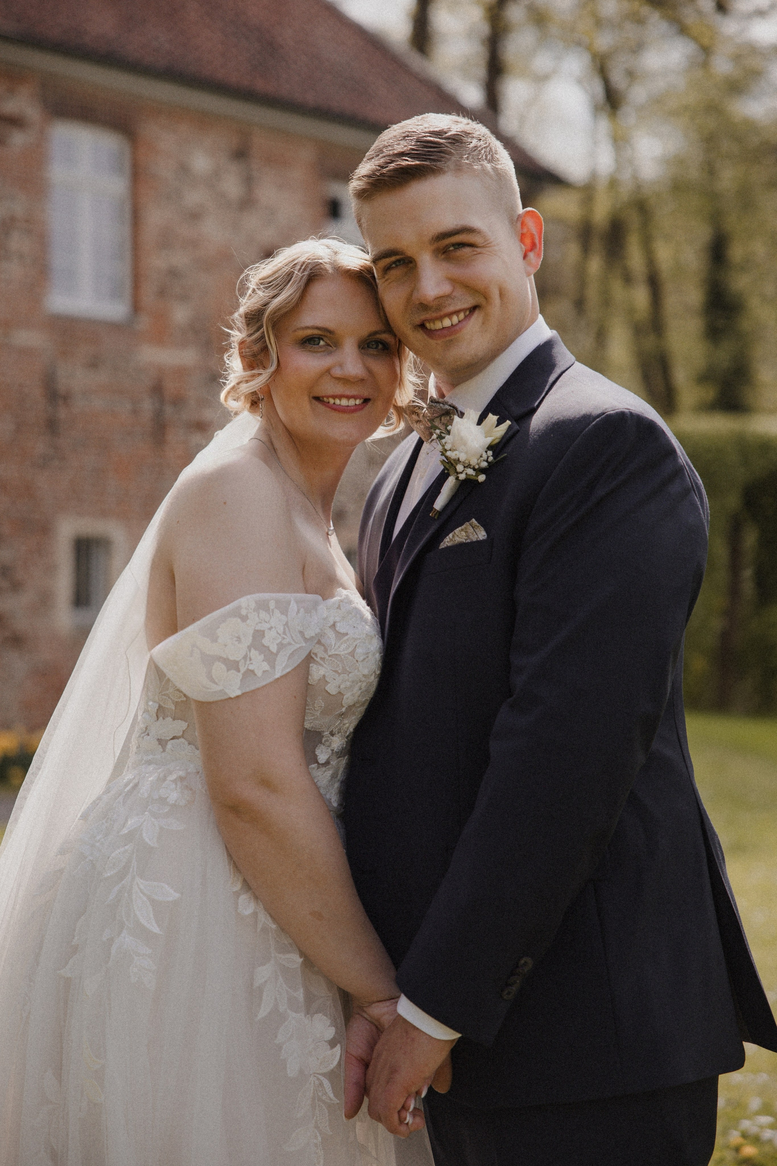 Lorena & Jan l Schloss Sythen. Hochzeitsfotografin Bochum | Halyna Reiche Fotografie NRW