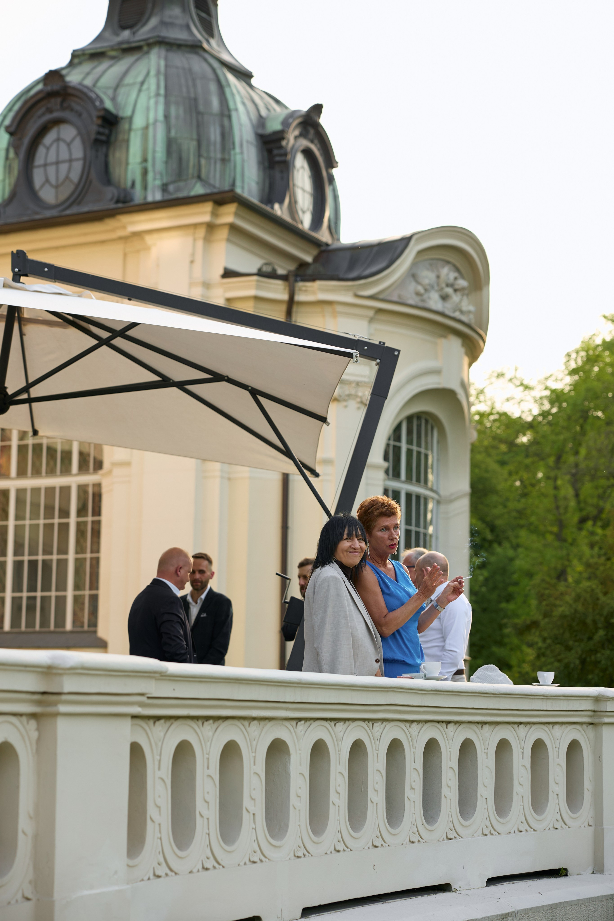 Wiktoria & Kacper. Pałac Goetz. Fotograf ślubny i rodzinny w Krakowie Yana Klymova