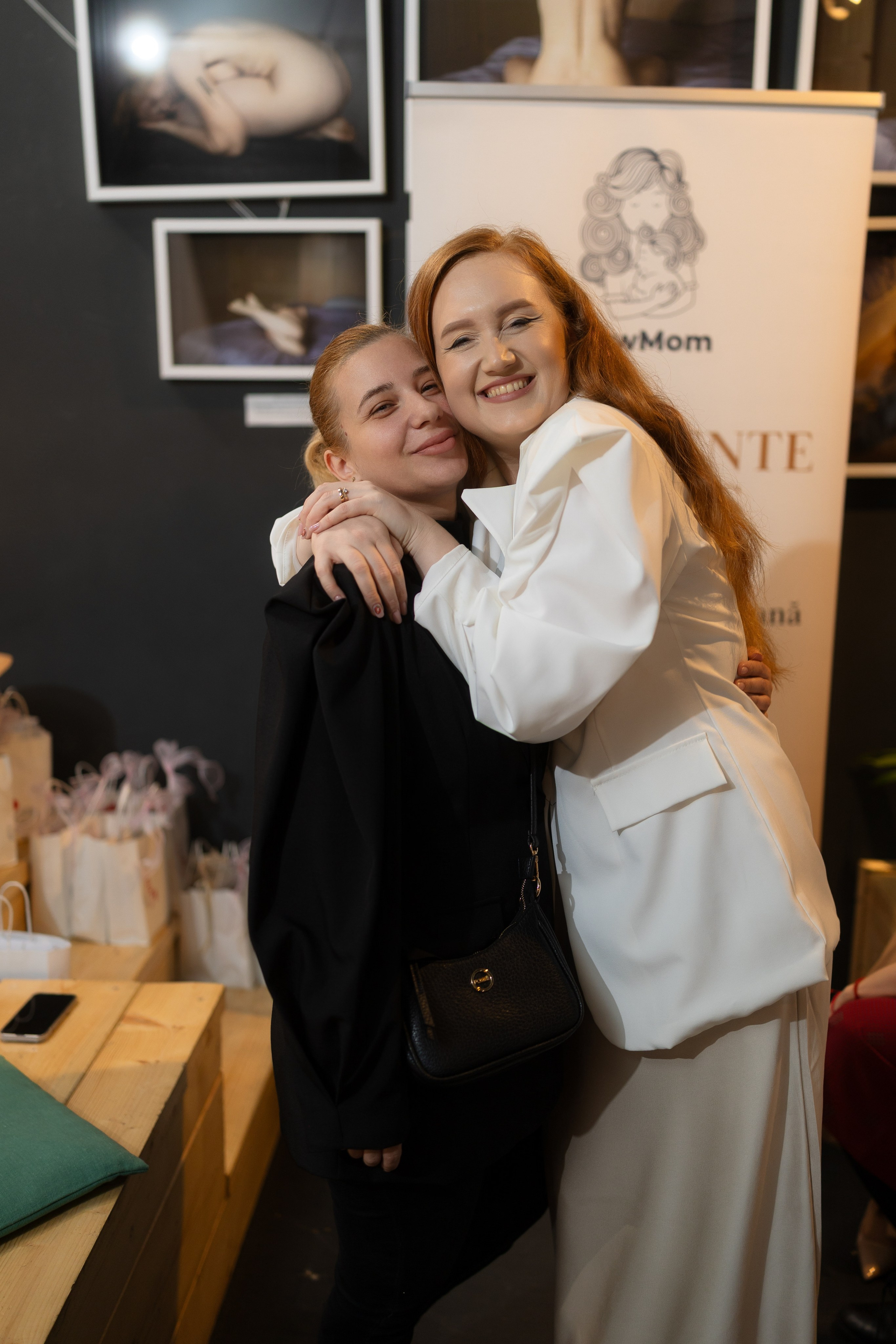 Glo Mom 1. Marius Ciocan