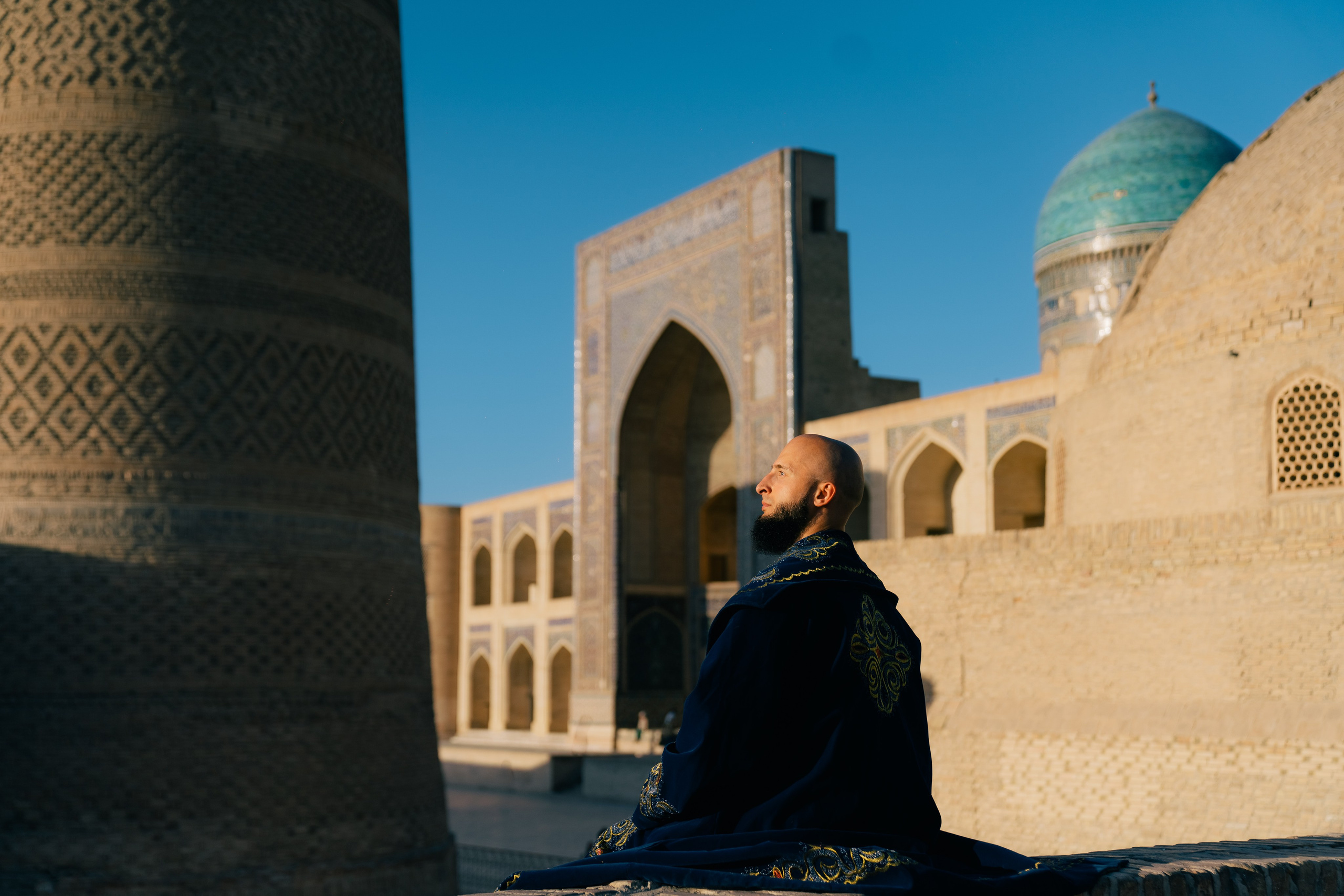 Men's photoshoot in national style, Bukhara