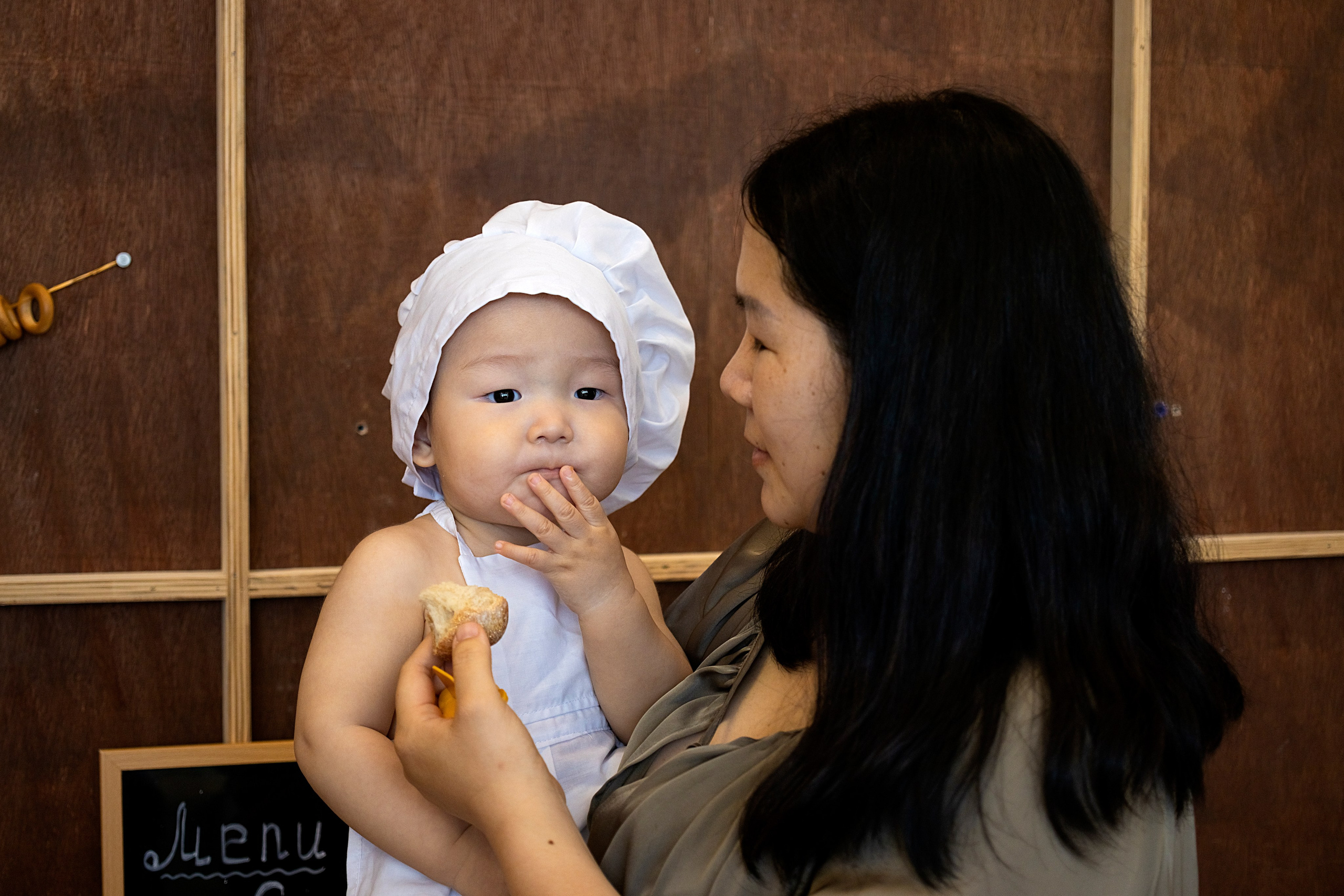 Артём в студии. Фотограф беременности, ньюборн и годовасиков в Корее Жанна Хан