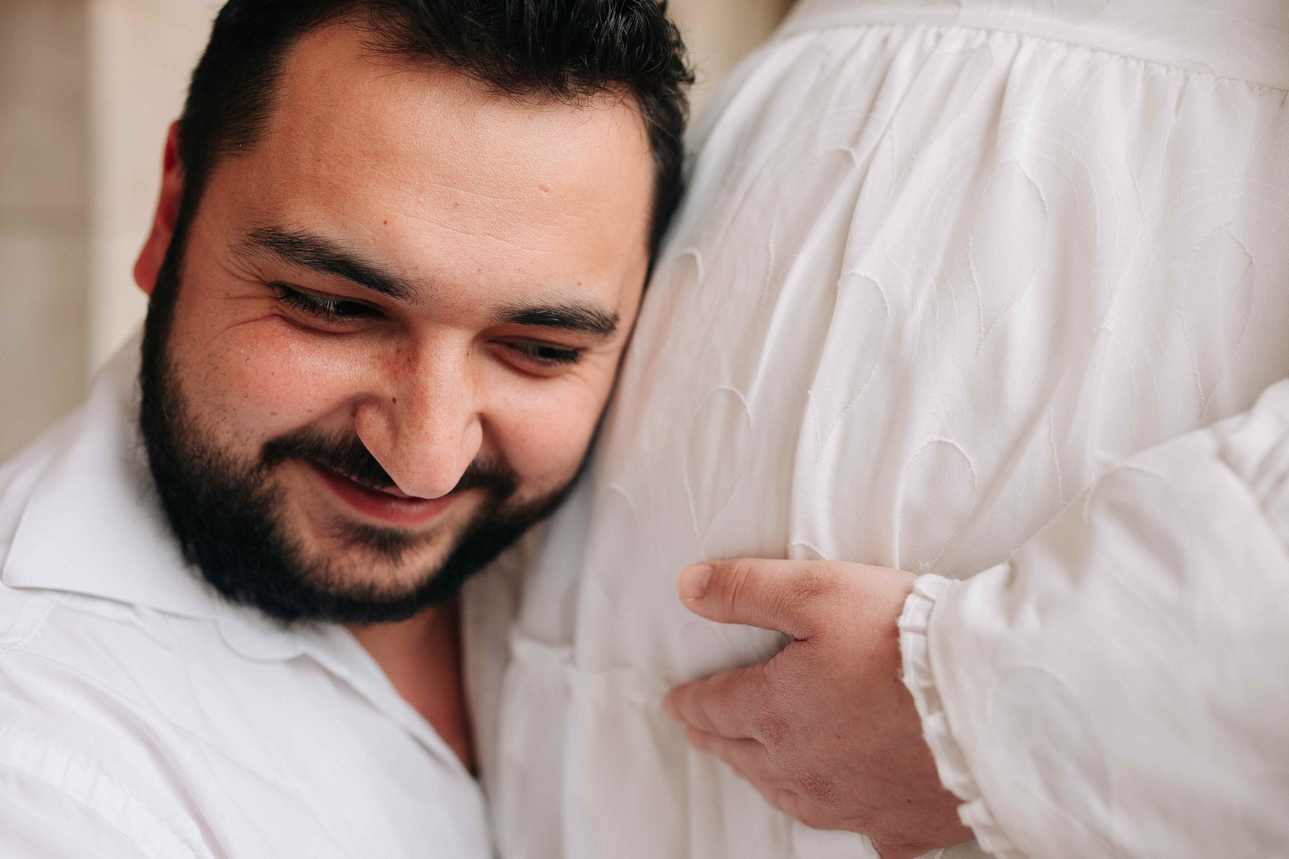 EXPECTING A BABY, JERUSALEM. PHOTOGRAPHER IN ISRAEL