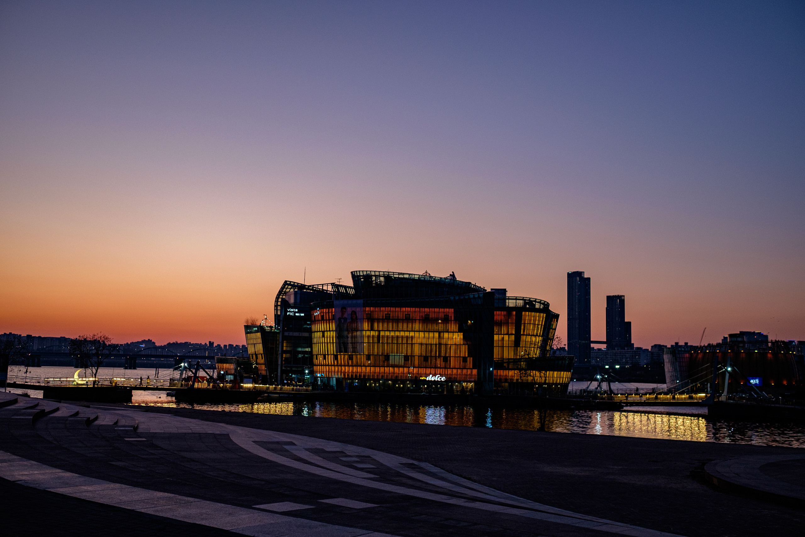 Night Seoul…. Photographer in Seoul Dobrokvashina Natalya