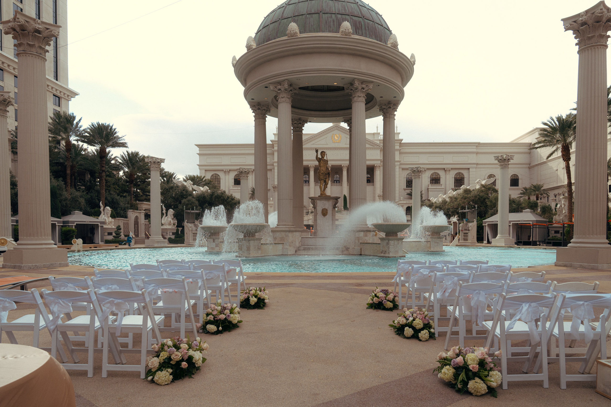 Aaron&Wenjing. Wedding & elopement photographer Viktoriya Kravtsov. Las Vegas