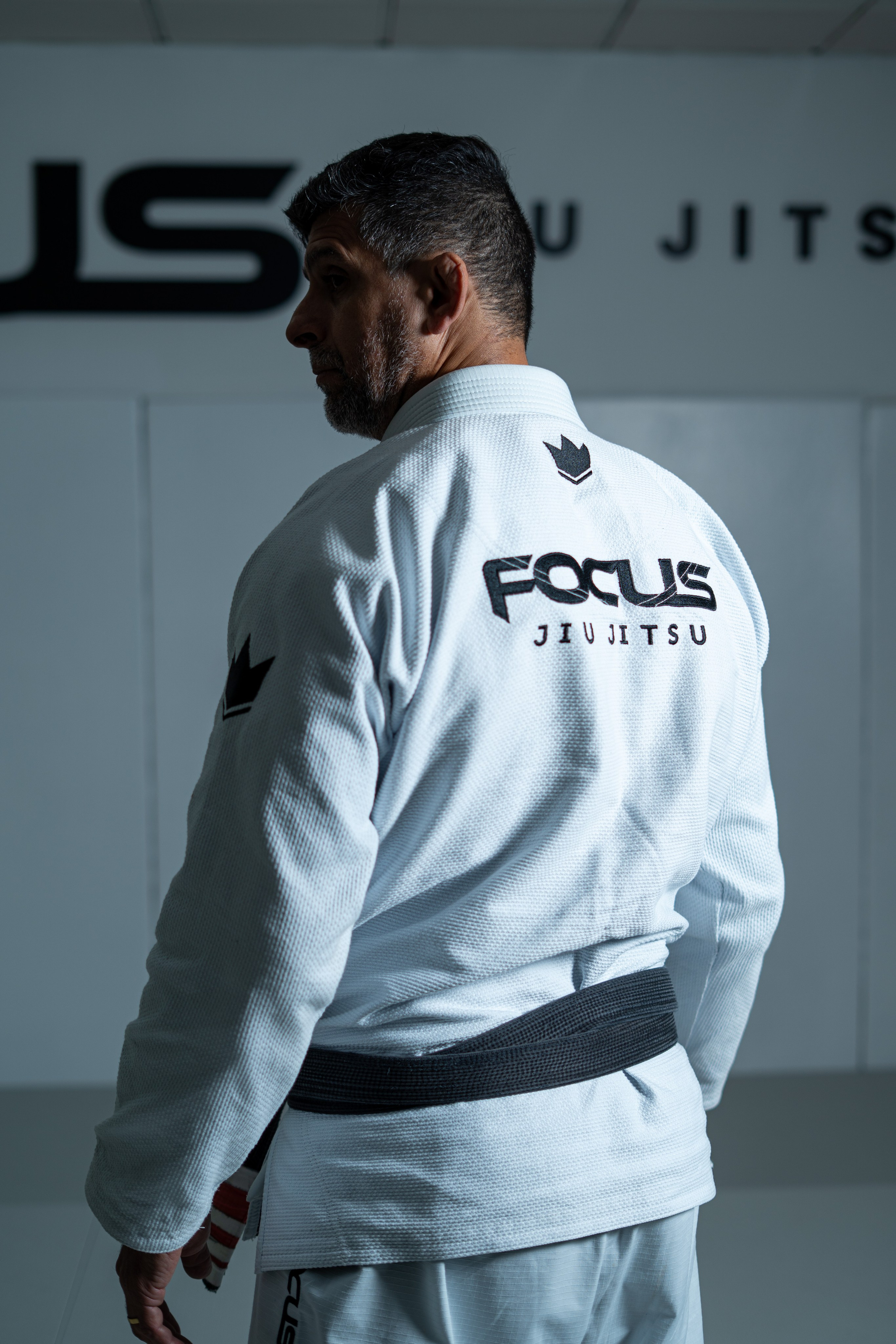 Alexandre Azevedo. Frames by Giovani Braga