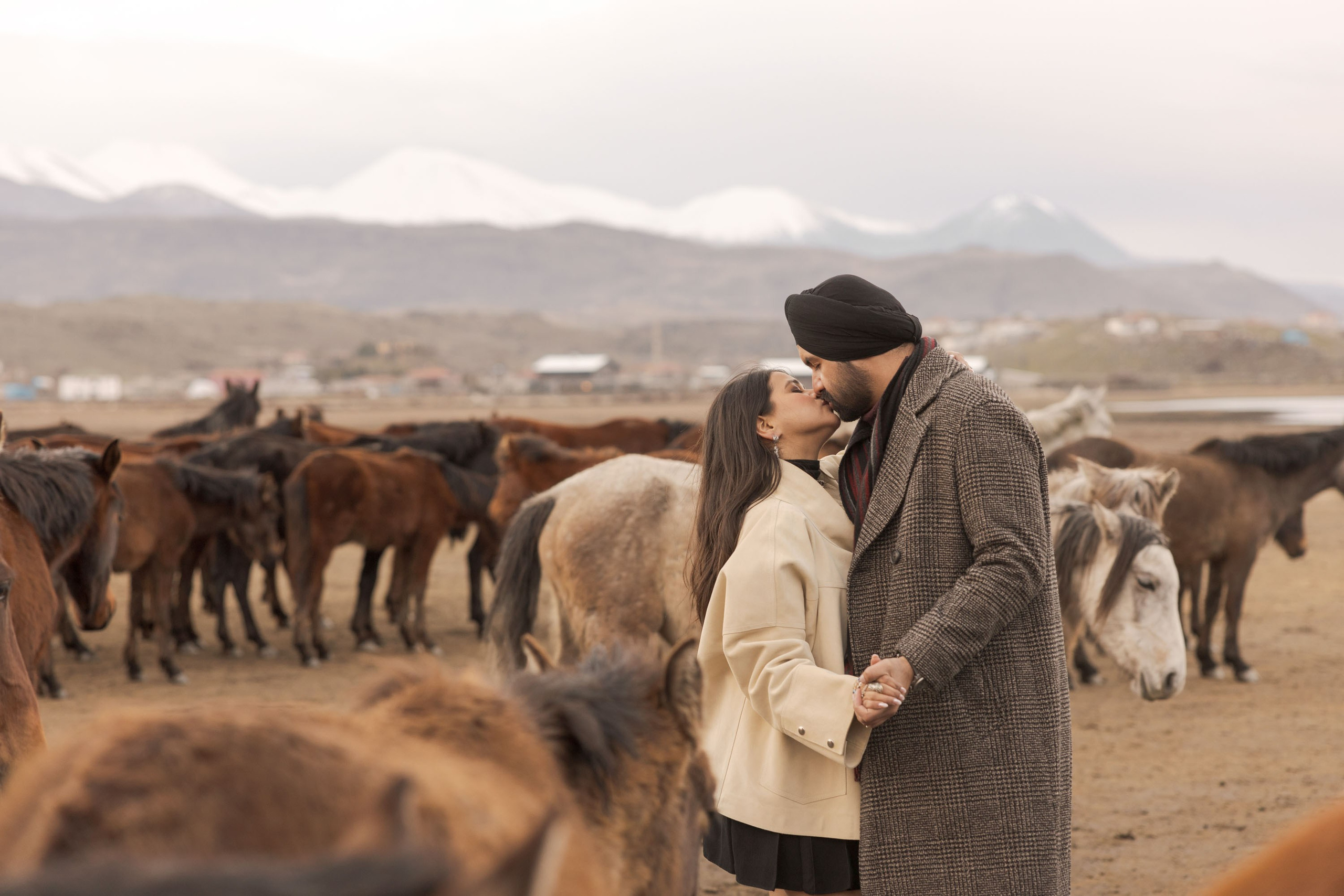 Hansika & Tanvir. Julia Ganch I Fashion Wedding Photography I Cappadocia Turkey