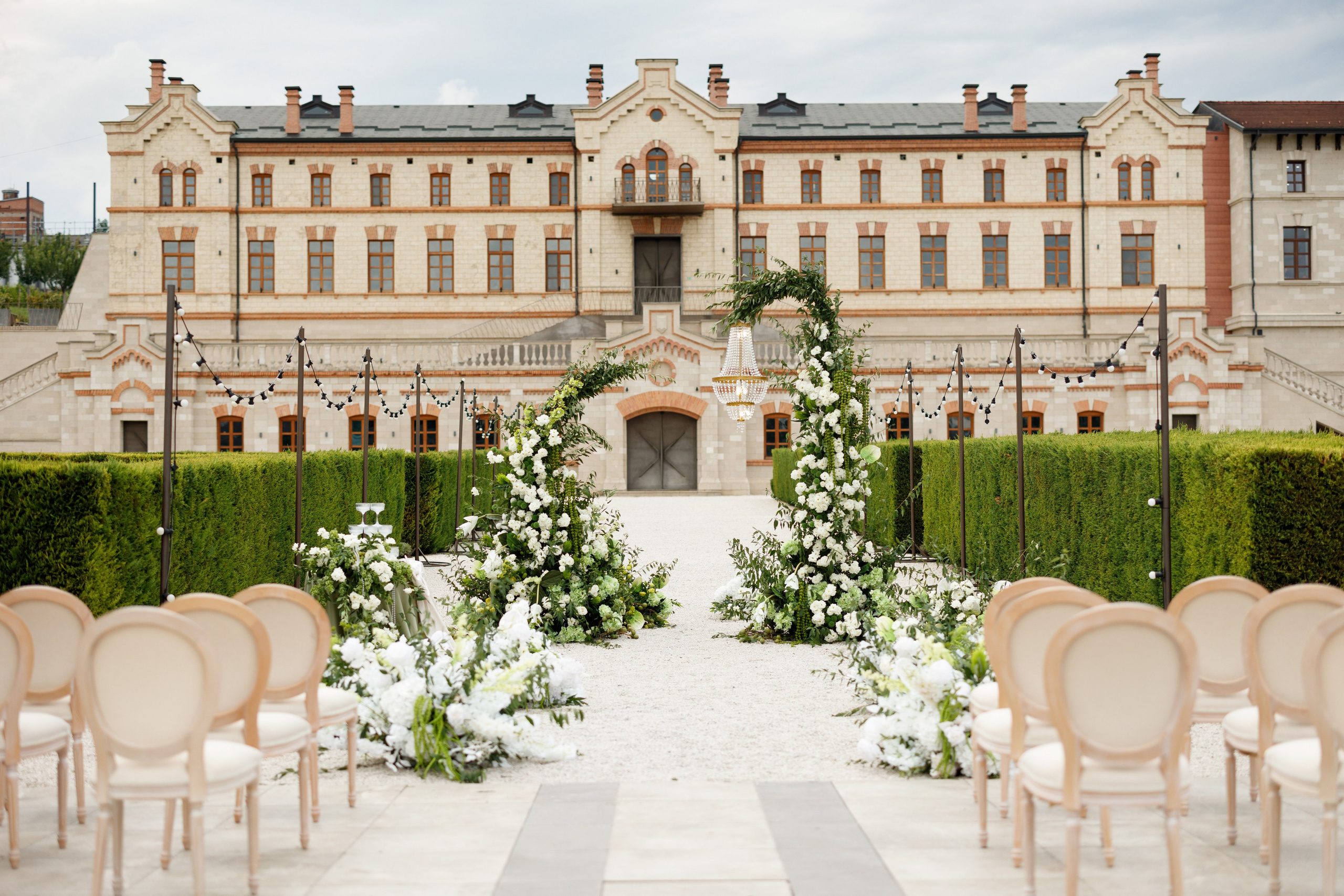 Liveriu & Tatiana | Fotografie de nuntă. Scarlat Photography