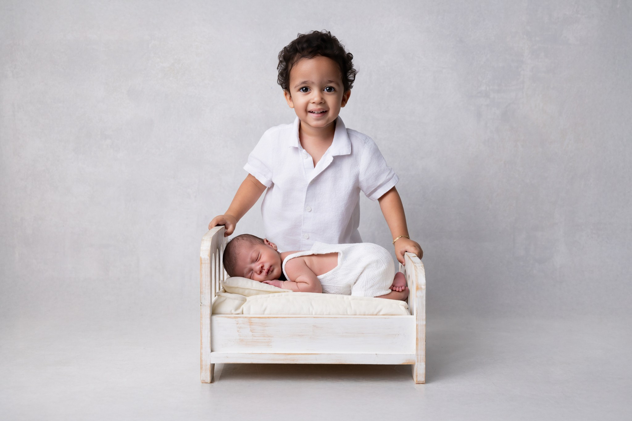 Dante Newborn Photoshoot. Professional family, maternity & newborn photographer in North Charleston, SC, creating timeless portraits