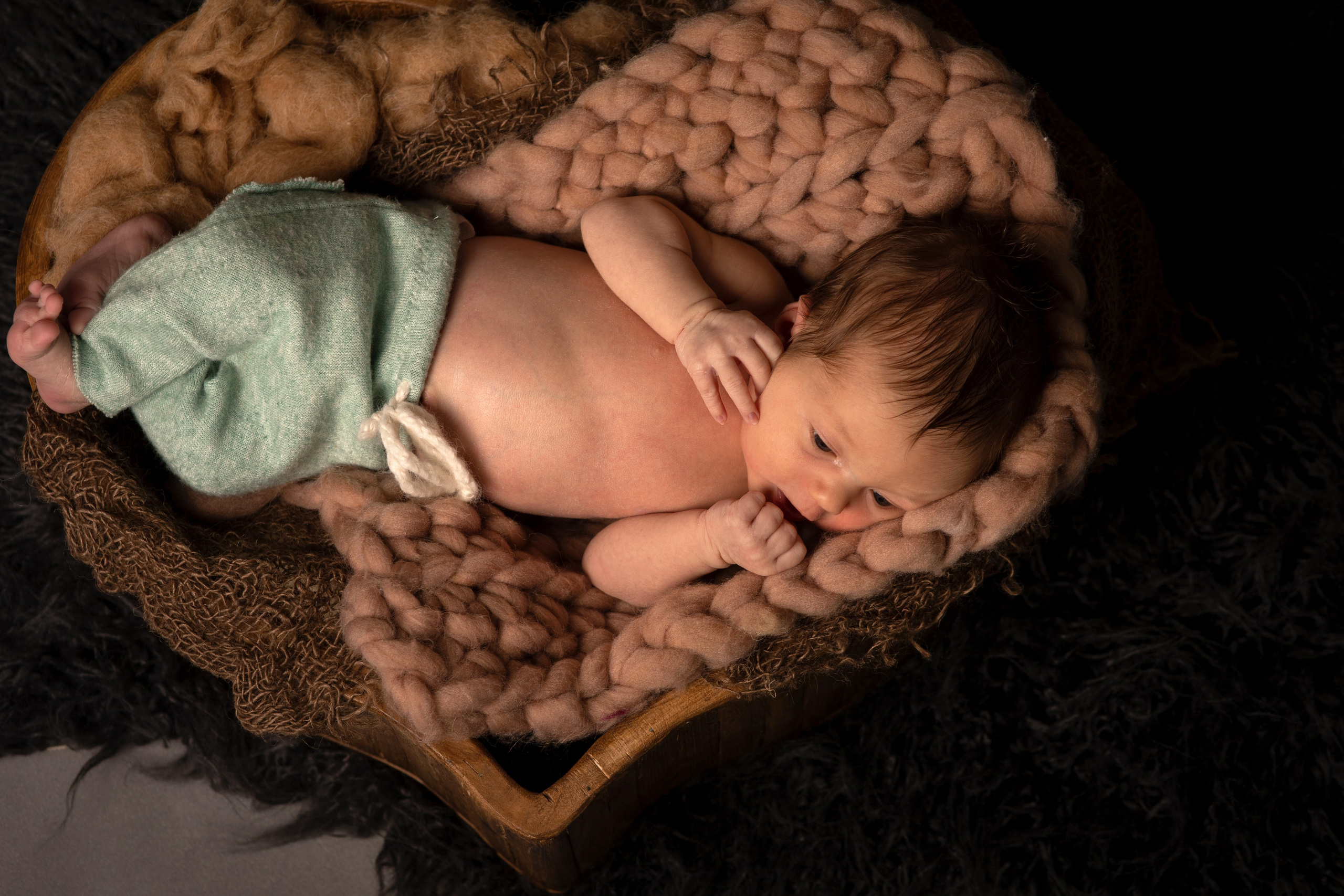 NEWBORN / LIFESTYLE INDOOR. Fotografin und Videografin im Raum Osnabrück und Emsland Alla