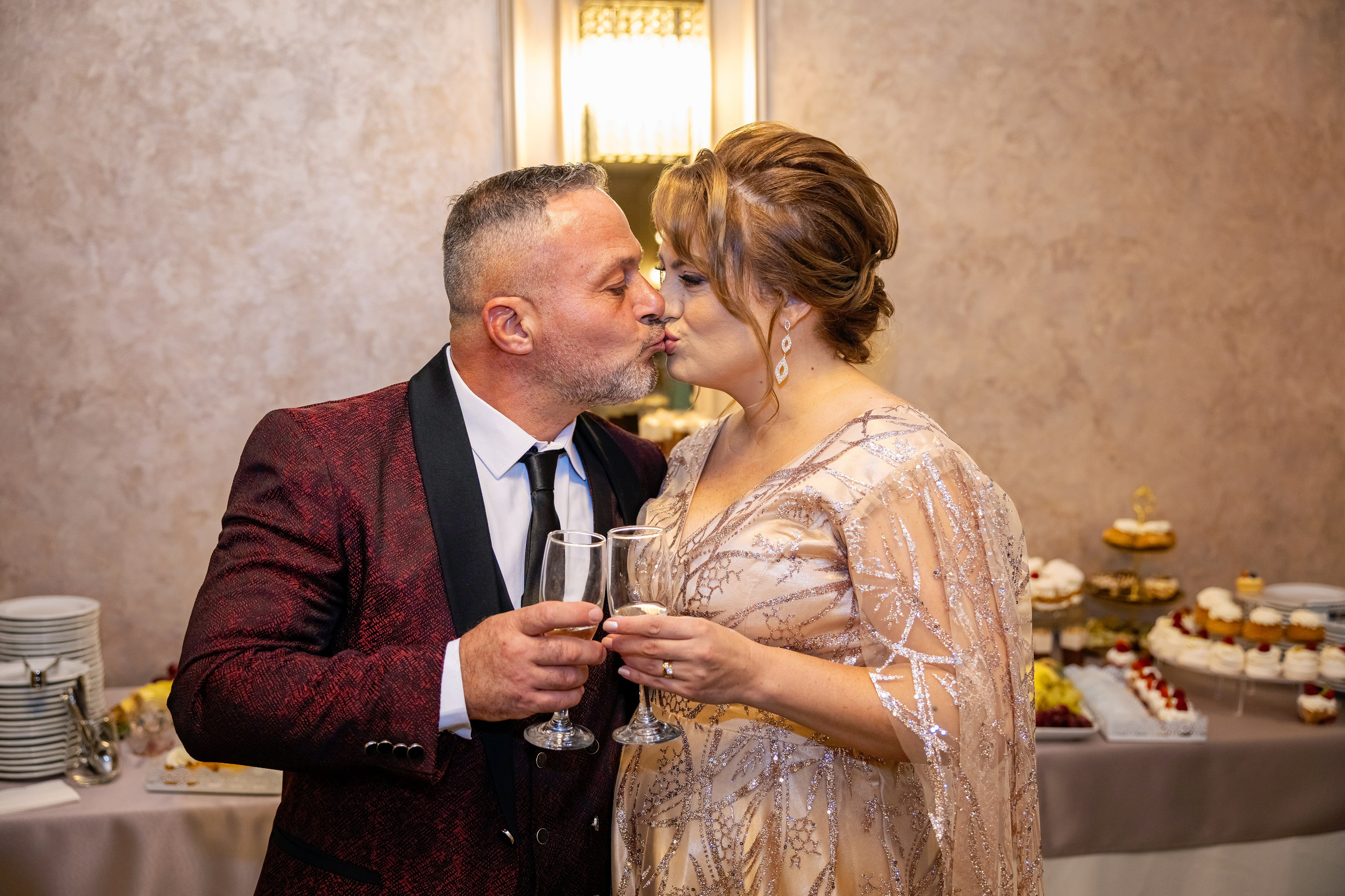 Andrei Sebastian. Moments By Gub