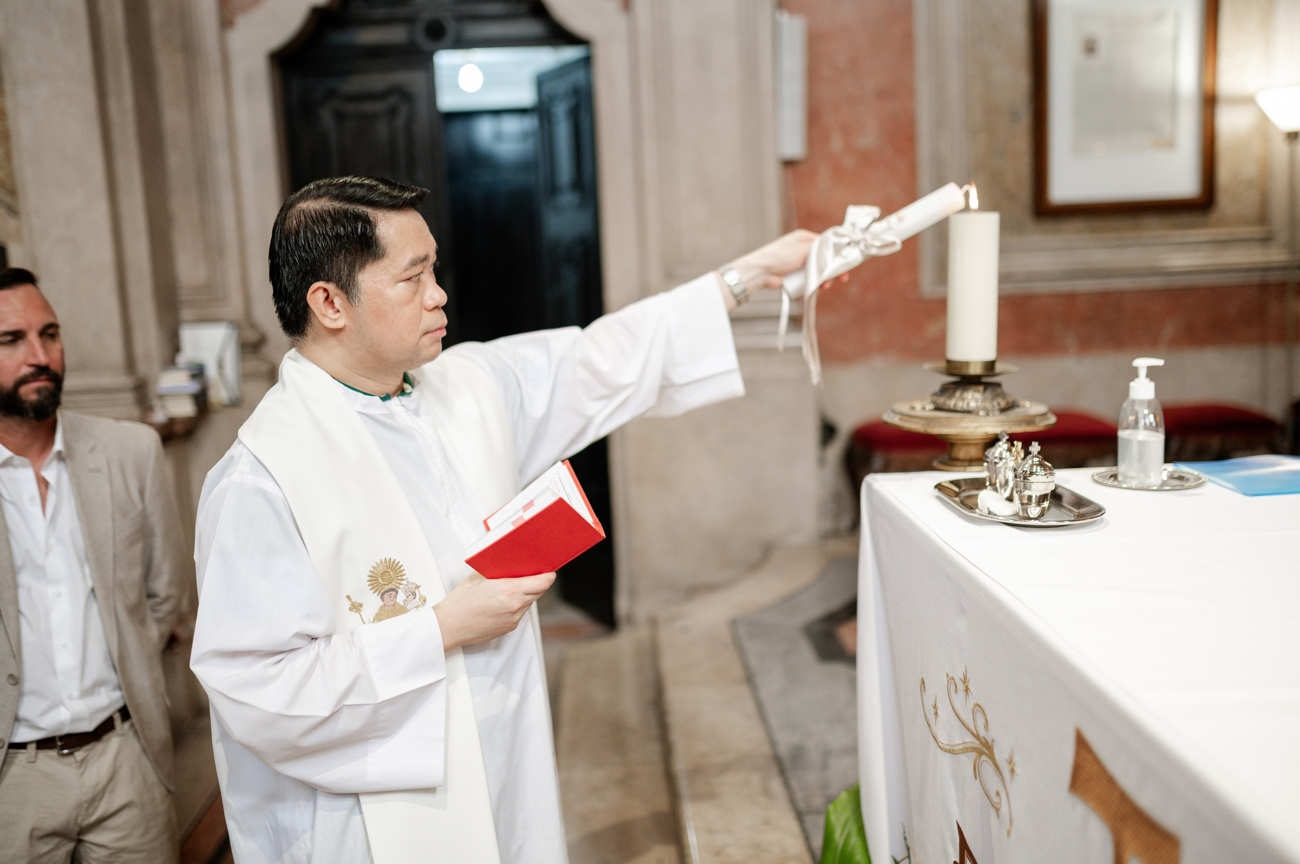 Фотосъёмка крестин — тёплые и значимые моменты. Ваш фотограф в Лиссабоне — Анна Белова