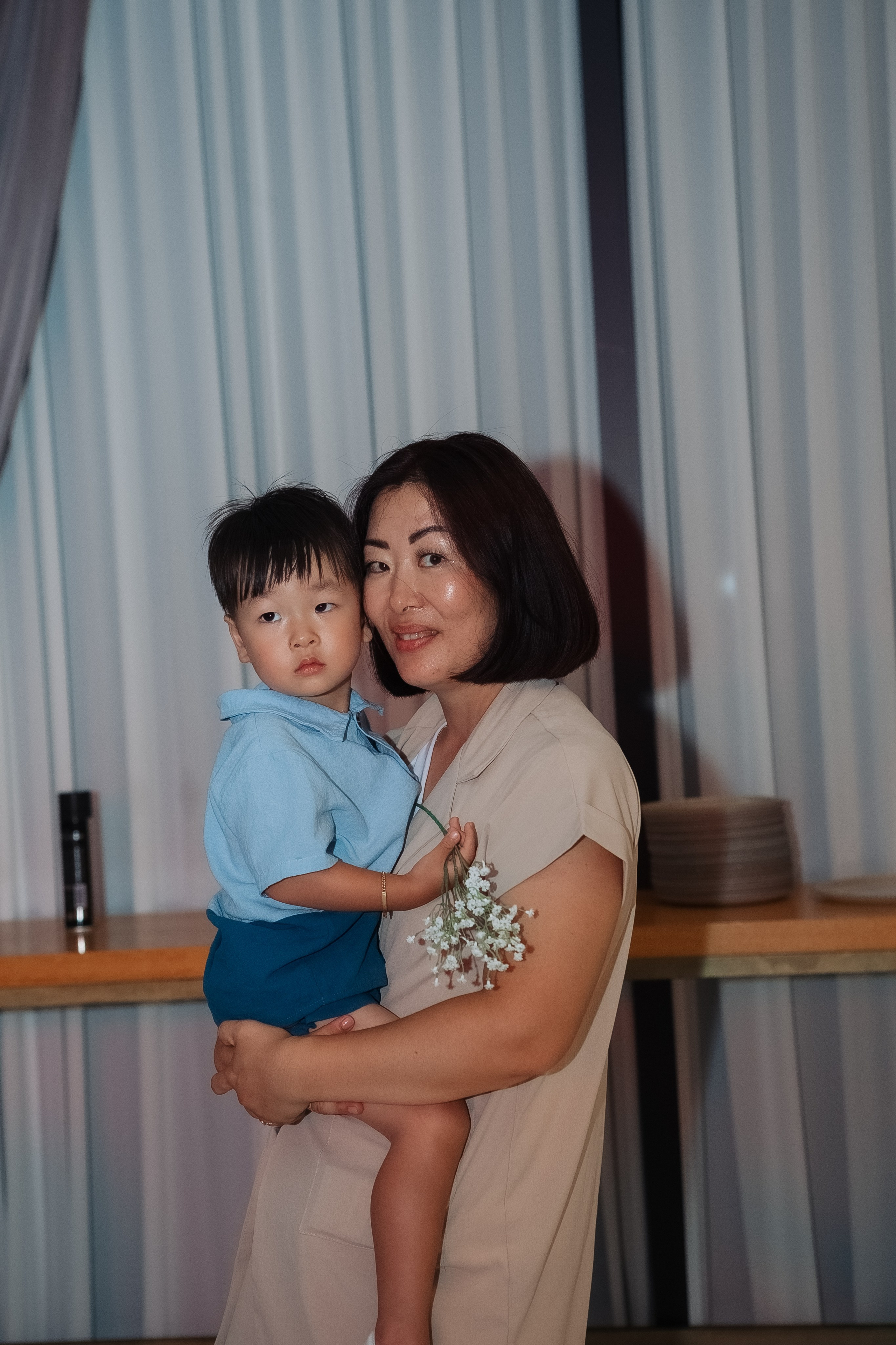 Тео дома и в ресторане. Фотограф беременности, ньюборн и годовасиков в Корее Жанна Хан