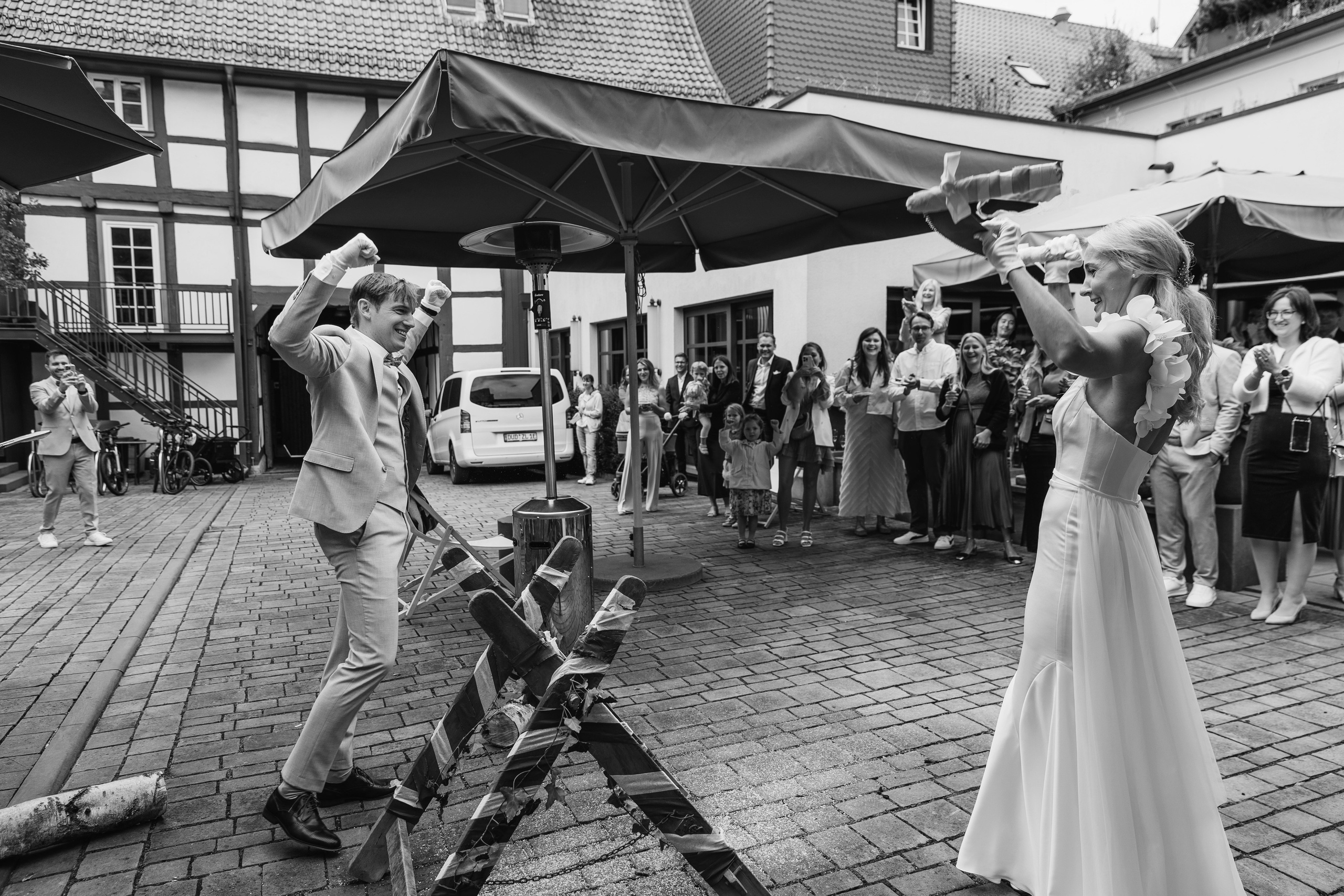 Svetlana and Yann. Hochzeitsgeschichten – Professionelle Hochzeitsfotografie & Videografie in Deutschland, Italien, Spanien und ganz Europa