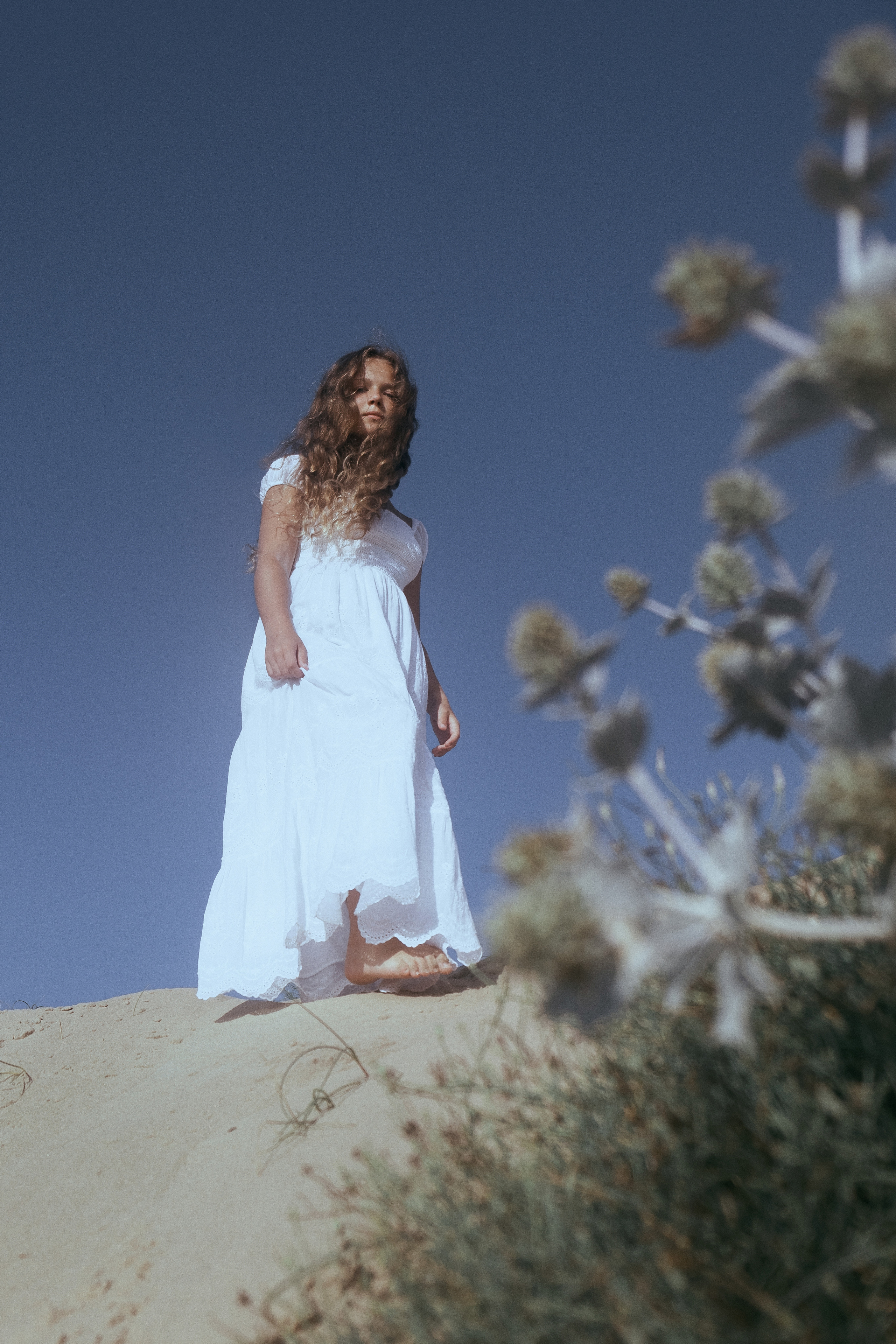 Gentle photo session in the dunes by the sea