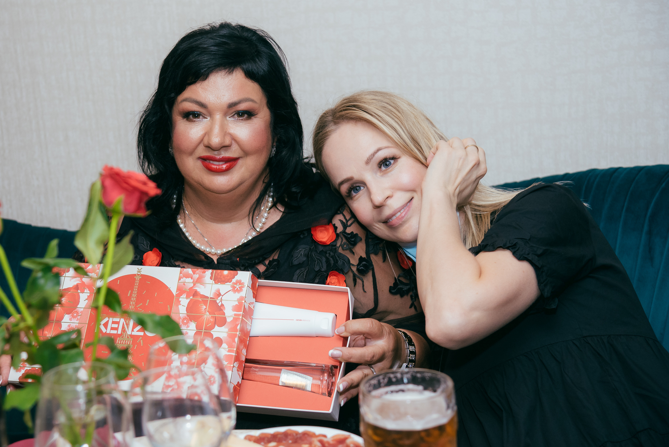 Photoshoot of Women’s Birthday in Torrevieja and Alicante | Reportage photographer Andrey Lukovnikov