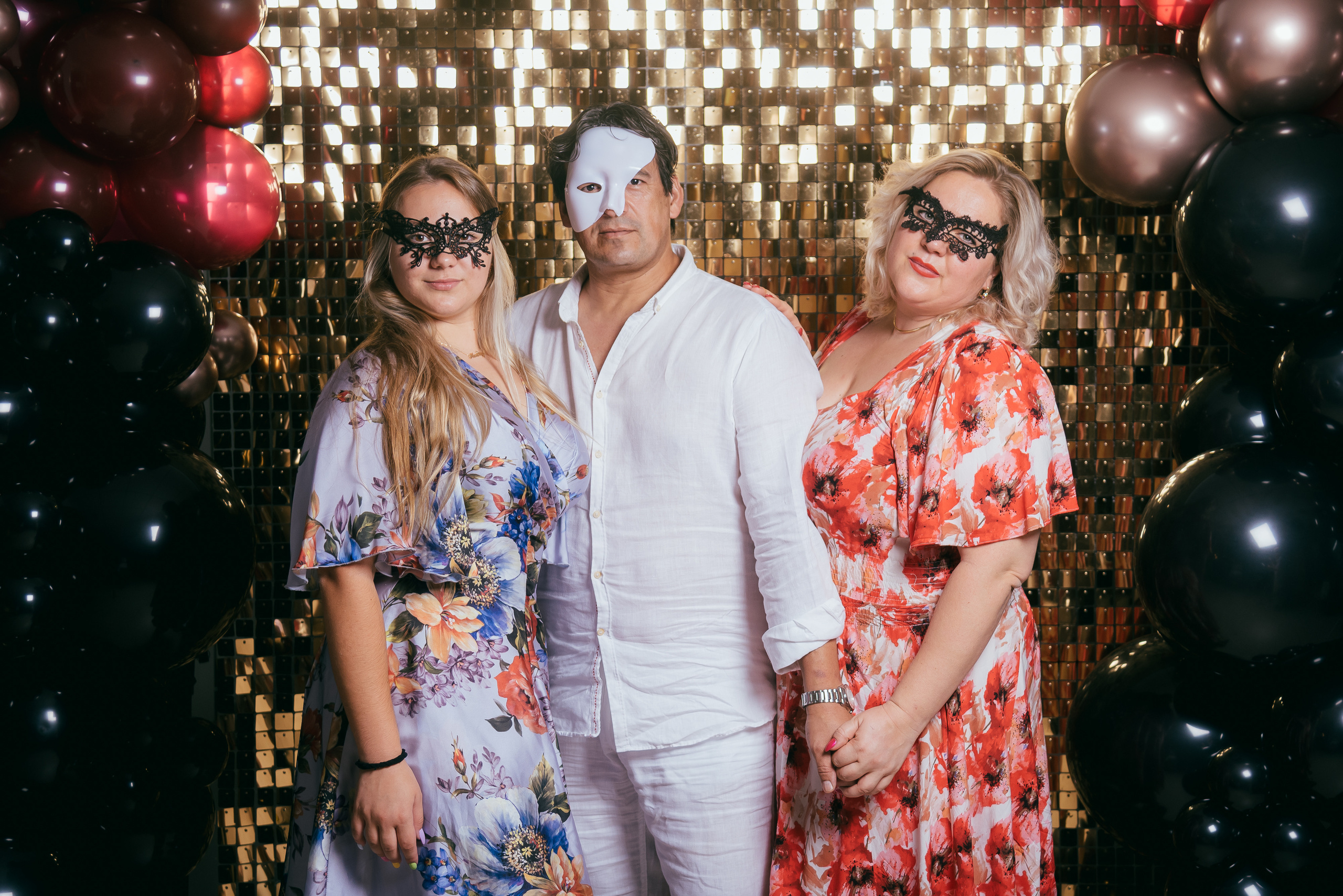 Photoshoot of Women’s Birthday in Torrevieja and Alicante | Reportage photographer Andrey Lukovnikov