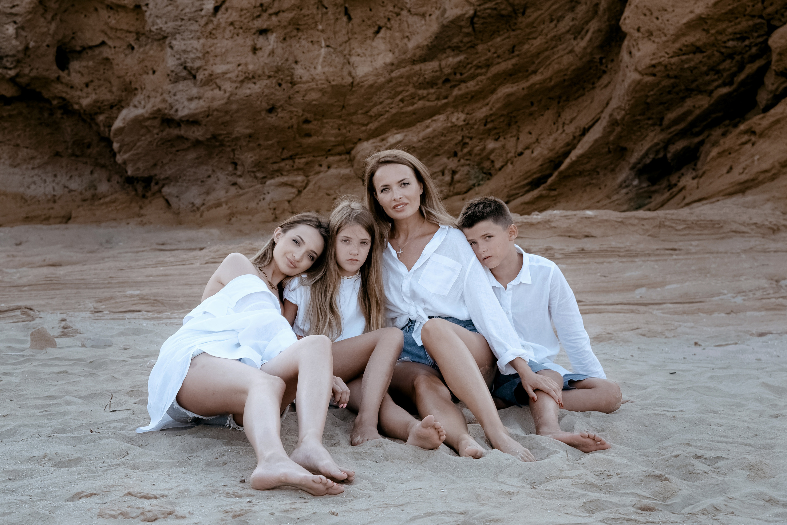 Семейный уик-энд на пляже в Испании